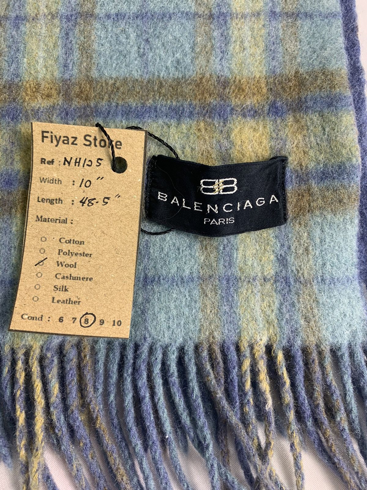 Balenciaga Balenciaga Scarf / Muffler / Neckwear Size ONE SIZE - 9 Thumbnail