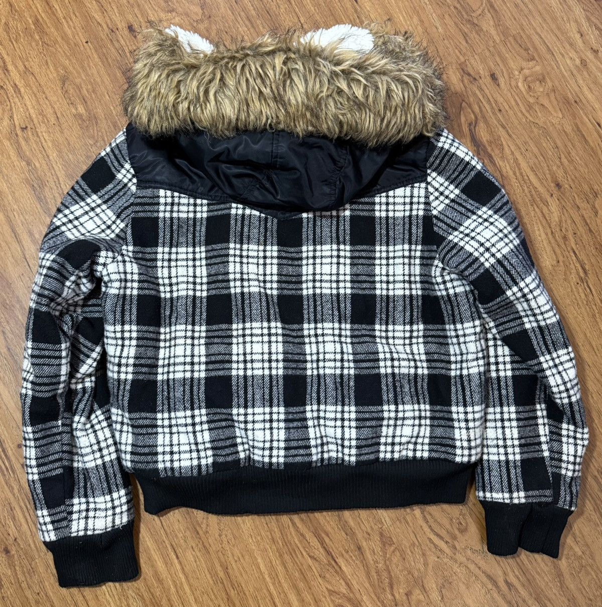 Southpole Vintage Y2K South Pole Fur Hooded Plaid Jacket Jewels Phat Size L / US 10 / IT 46 - 3 Thumbnail