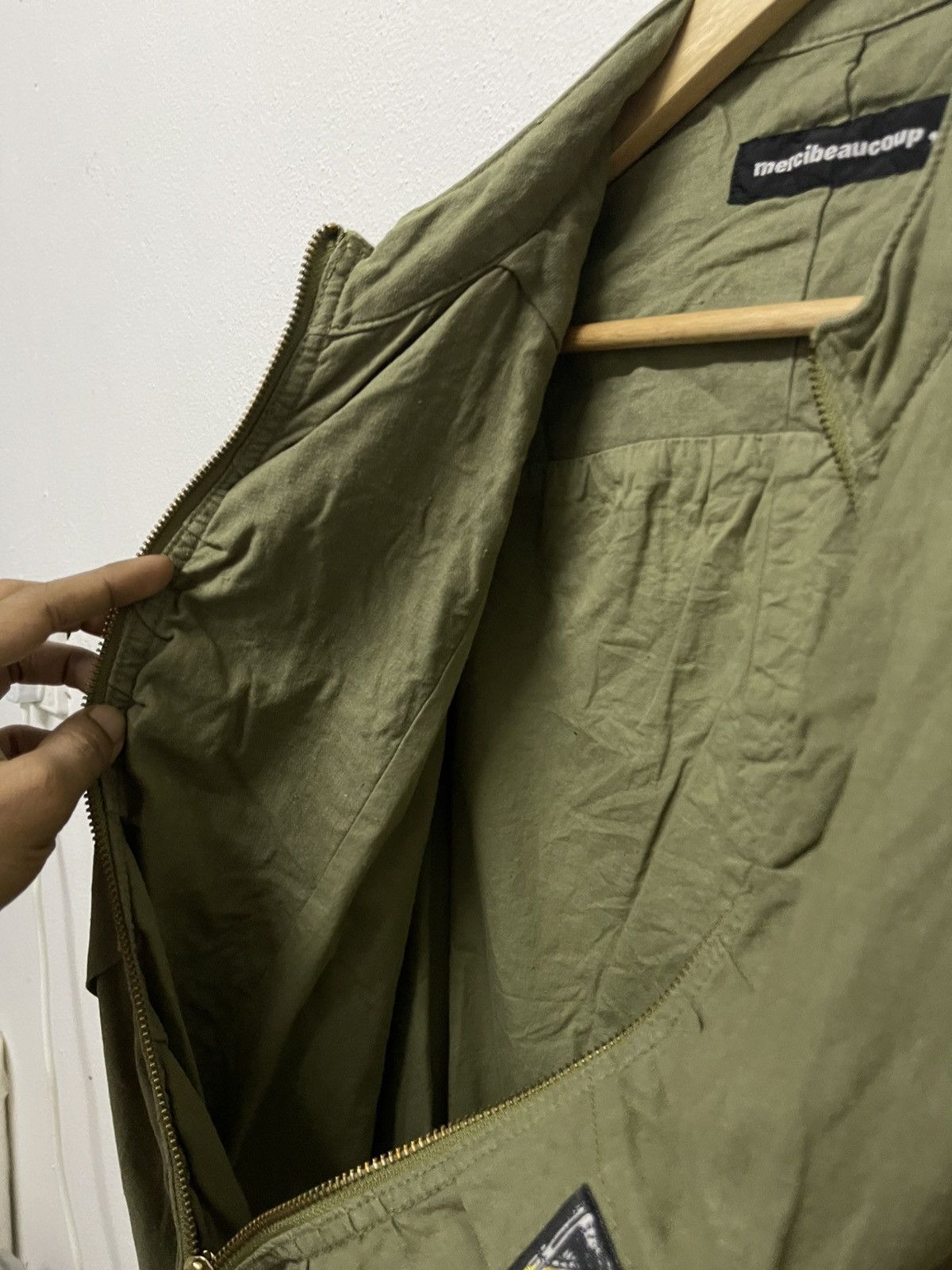 Issey Miyake 🐐90s ISSEY MIYAKE BAT WING BOMBER JACKET OLIVE GREEN Size US M / EU 48-50 / 2 - 9 Thumbnail
