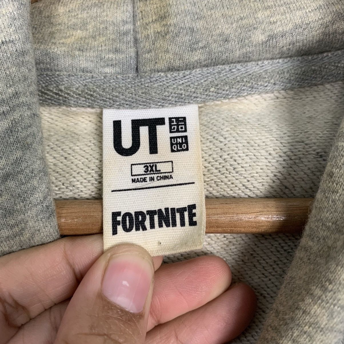 Uniqlo Fortnite Pullover Hoodie Size US XXL / EU 58 / 5 - 14 Thumbnail