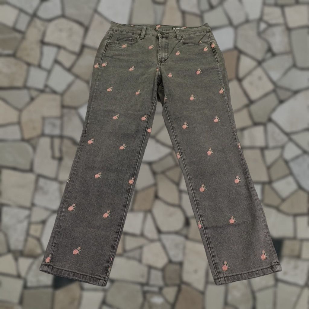 Vintage VINTAGE BlankNYC Women's Cropped Jeans 28 Gray Denim High Rise All Over Flower Pattern Size 30" / US 8 / IT 44 - 1 Thumbnail