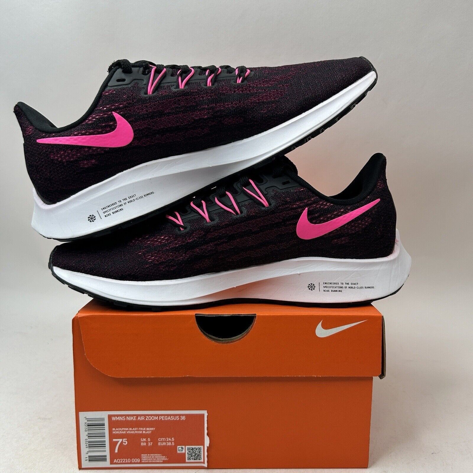 Nike Nike Air Zoom Pegasus 36 WMNS “Pink Blast/True Berry" 2024 Size US 7.5 / IT 37.5 - 3 Thumbnail