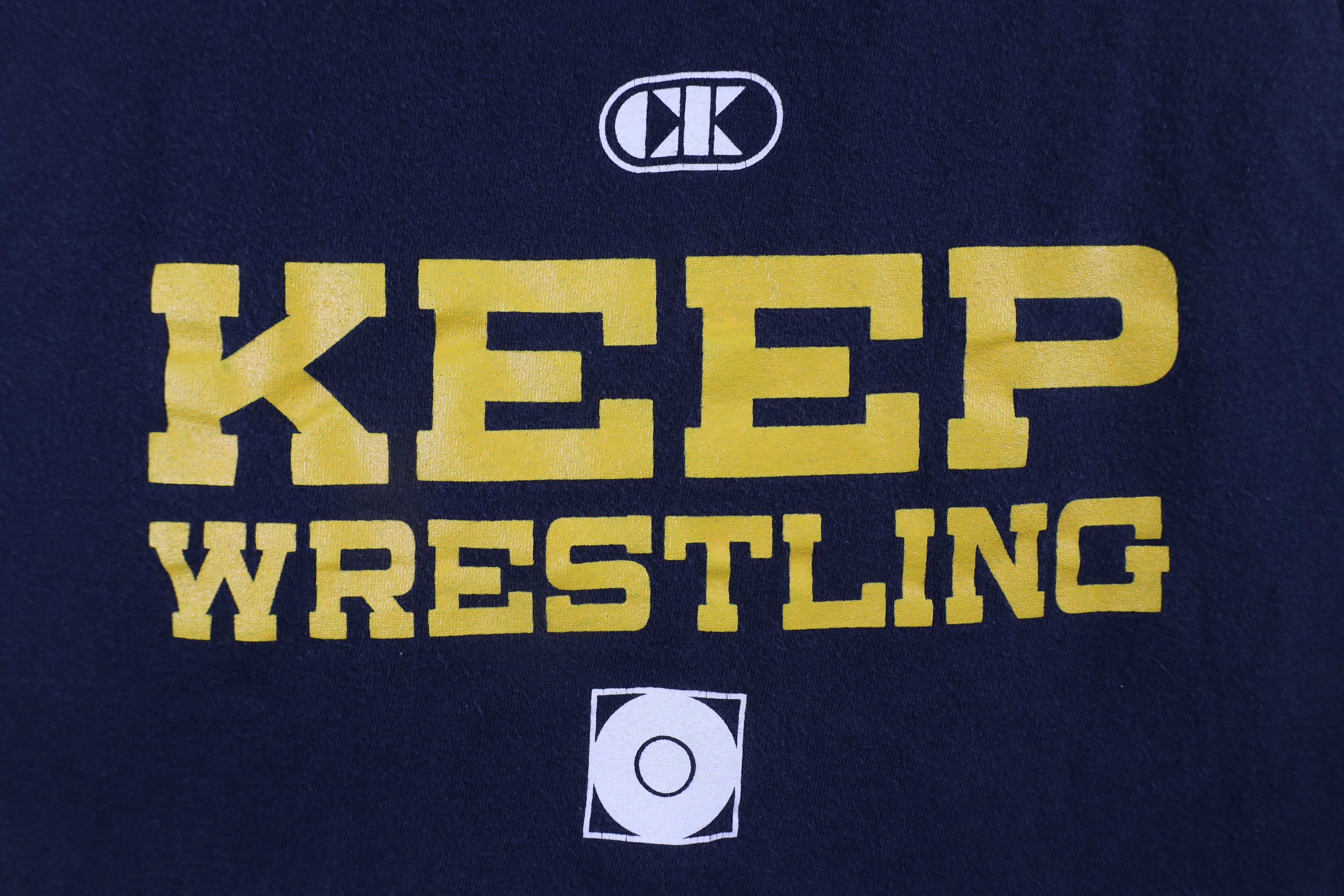 Vintage Vintage Cliff Keen Spell Out Keep Wrestling Wrestler T-Shirt Size US L / EU 52-54 / 3 - 4 Thumbnail