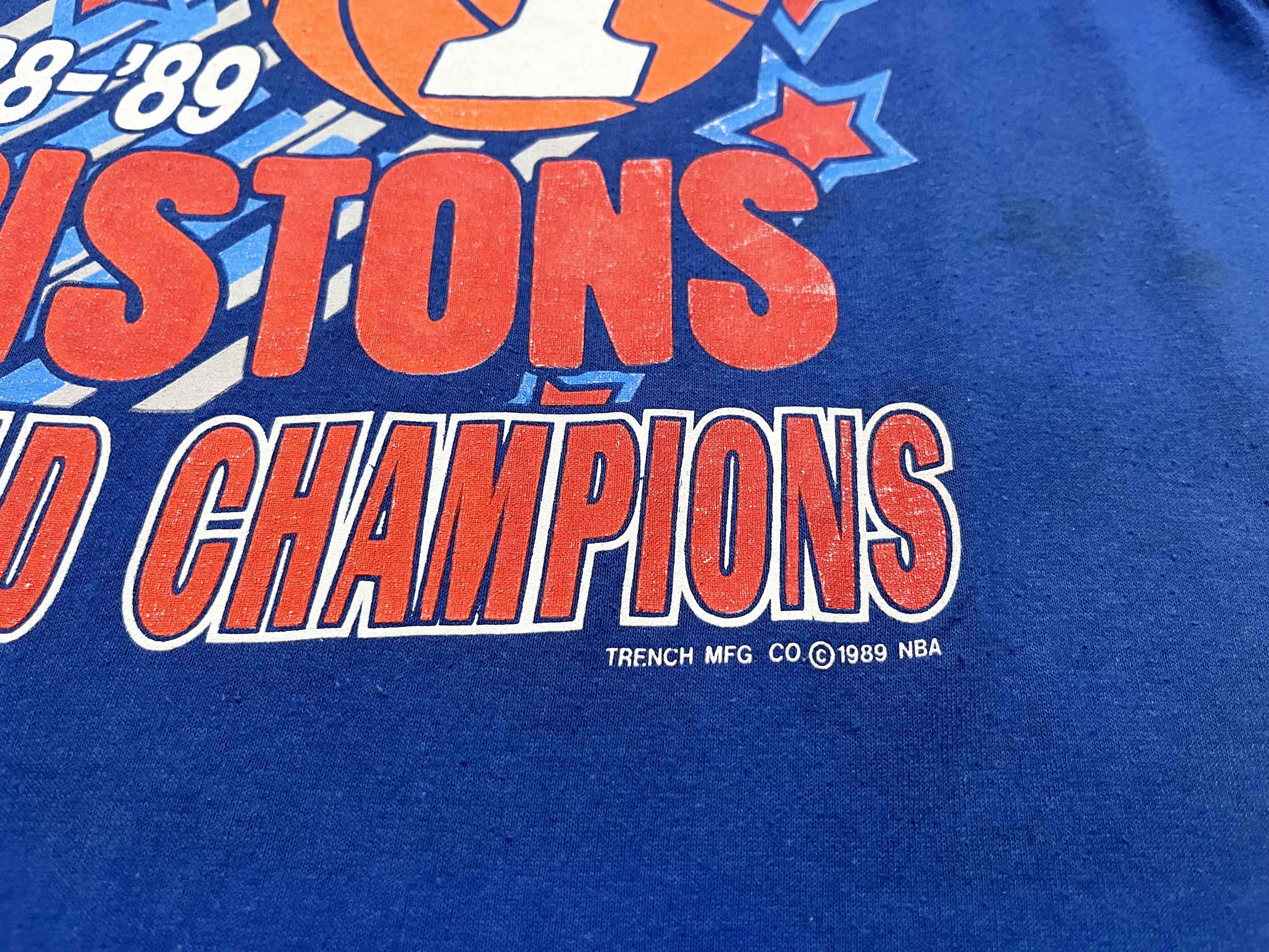 NBA Vintage Trench 1989 NBA Detroit Pistons Basketball T-Shirt Size US L / EU 52-54 / 3 - 4 Thumbnail
