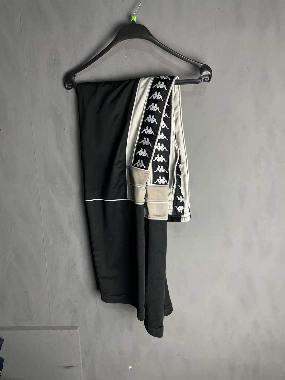 Kappa Rare Kappa Track Suit Vintage Mens Size XL Streetwear Y2K Size US XL / EU 56 / 4 - 5 Thumbnail