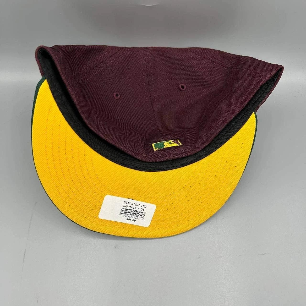 New Era Minnesota Twins Hat Men 7 1/4 Red Green MLB Fitted Cap New Size ONE SIZE - 8 Thumbnail