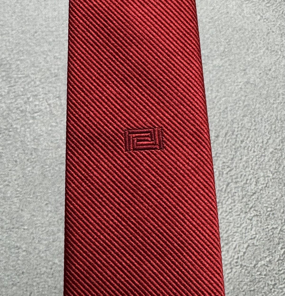 Versace Versace 100% Silk Cravatte Tie Red Small Logo Size ONE SIZE - 7 Thumbnail