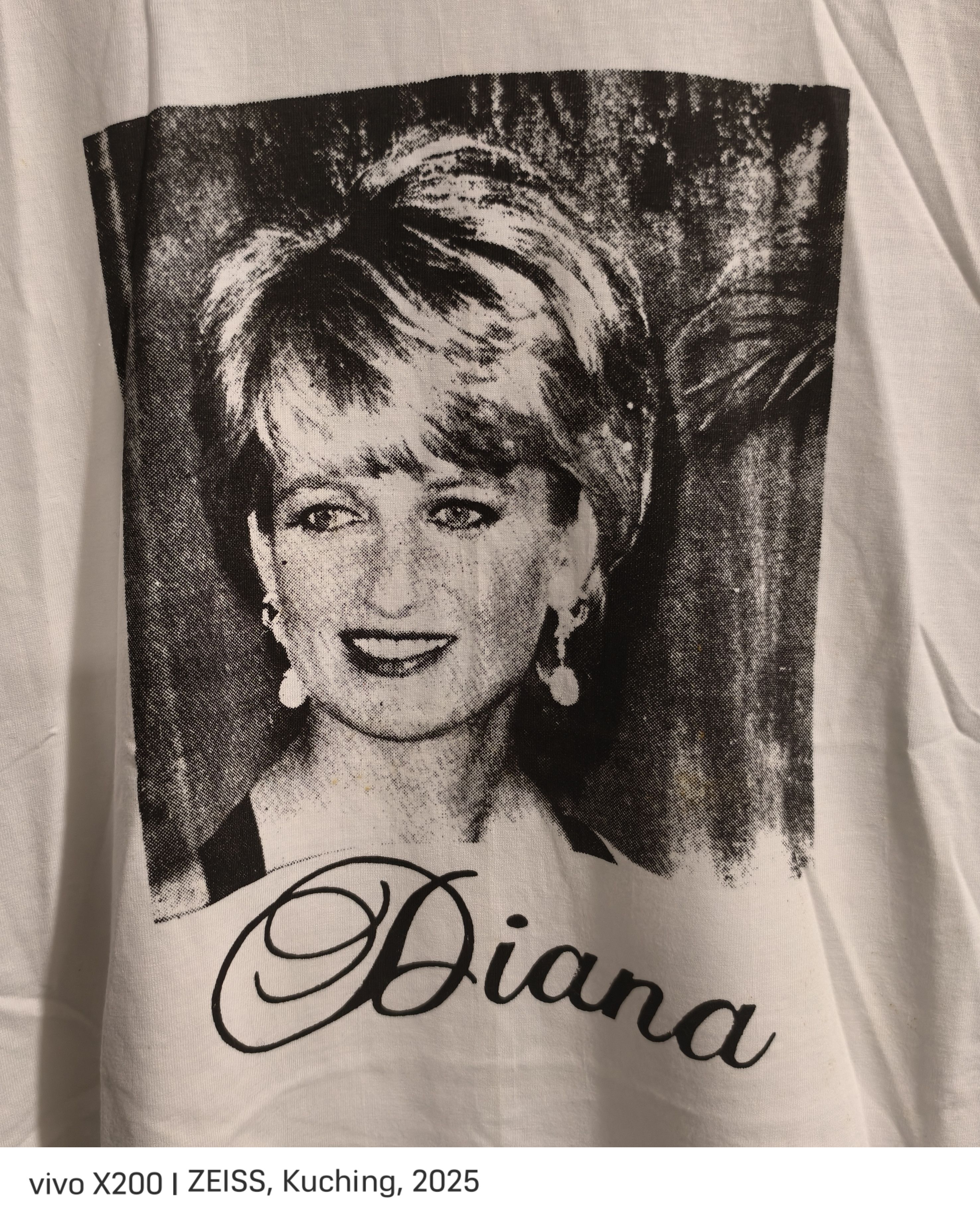 Vintage Princess Diana Vintage tee Size US L / EU 52-54 / 3 - 4 Thumbnail