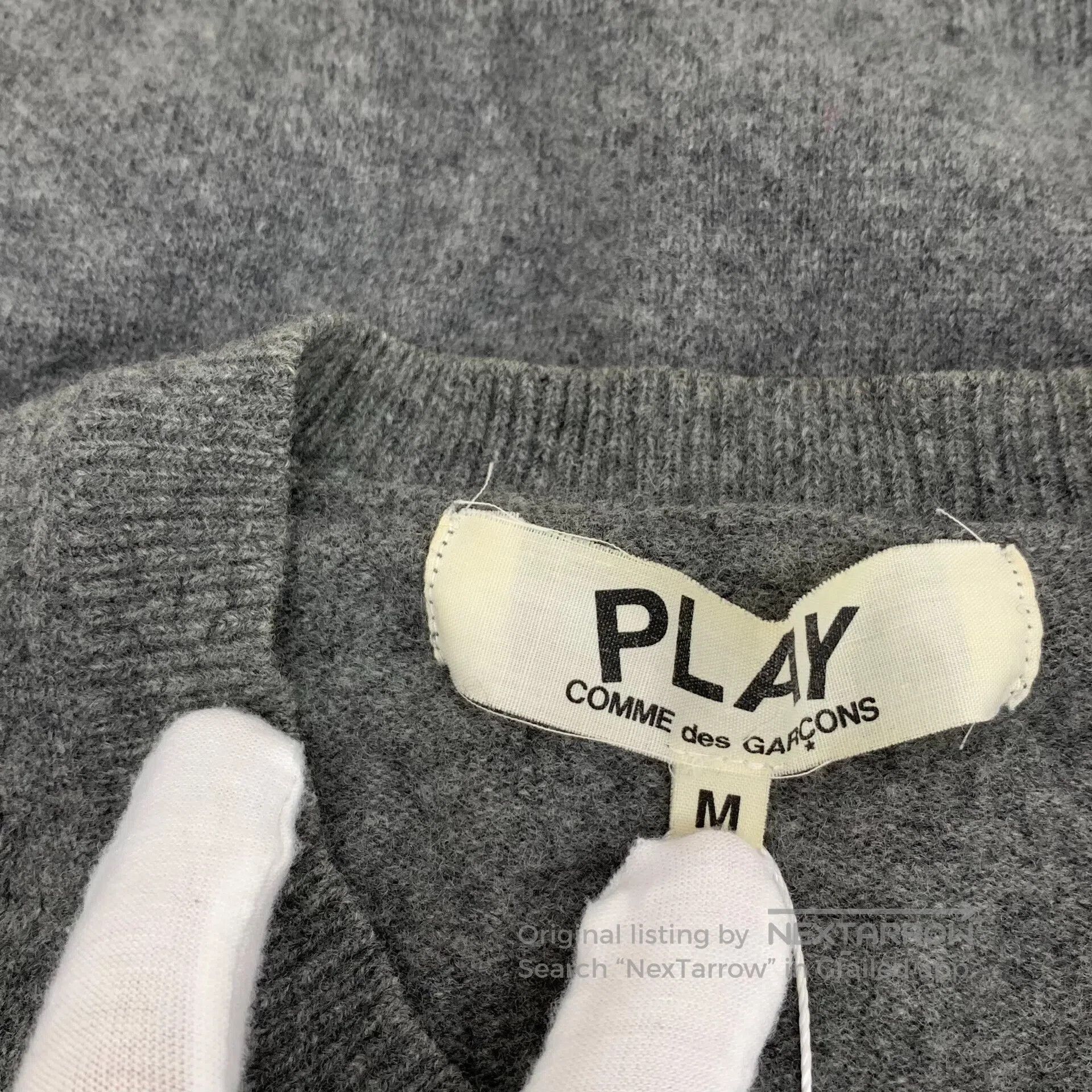 Comme des Garcons Comme Des Garcons Gray Heart Embroidered Wool Round Neck S Size M / US 6-8 / IT 42-44 - 8 Thumbnail