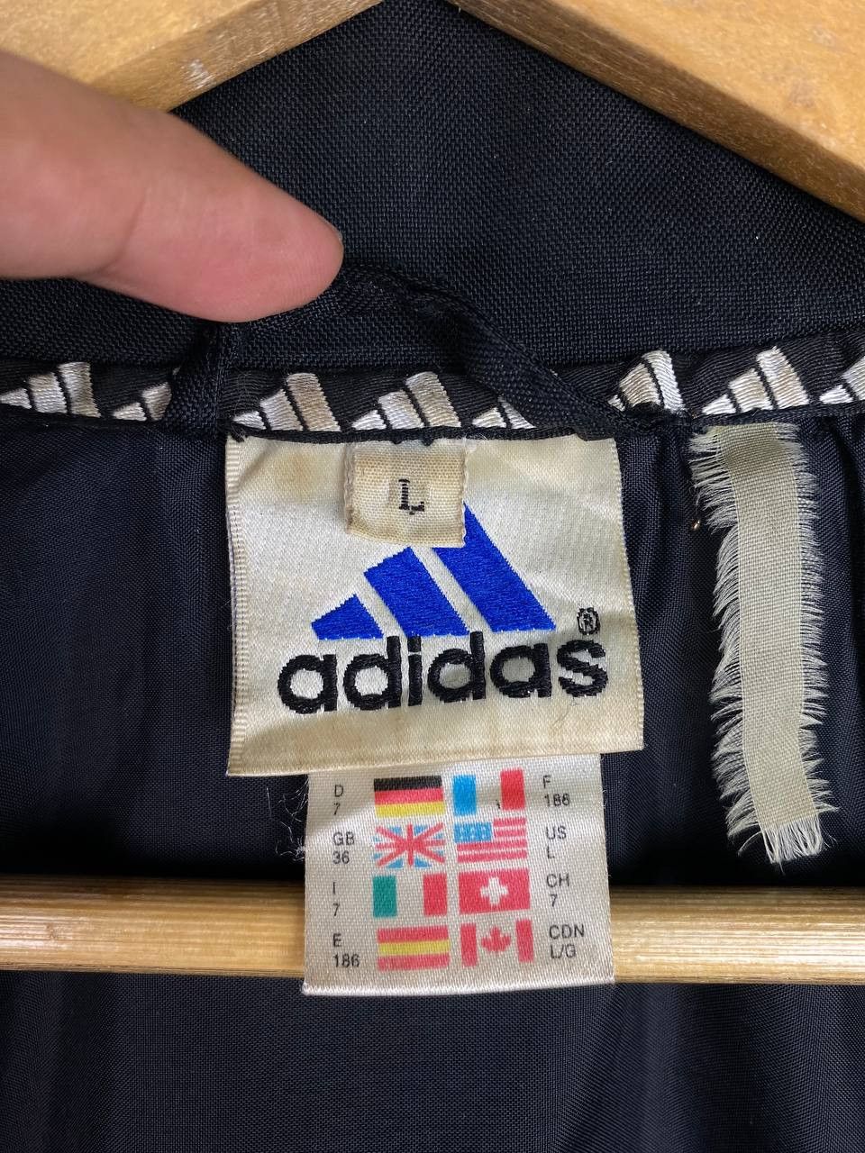 Adidas vintage 90s adidas equipment jacket very nice design Size US L / EU 52-54 / 3 - 7 Thumbnail