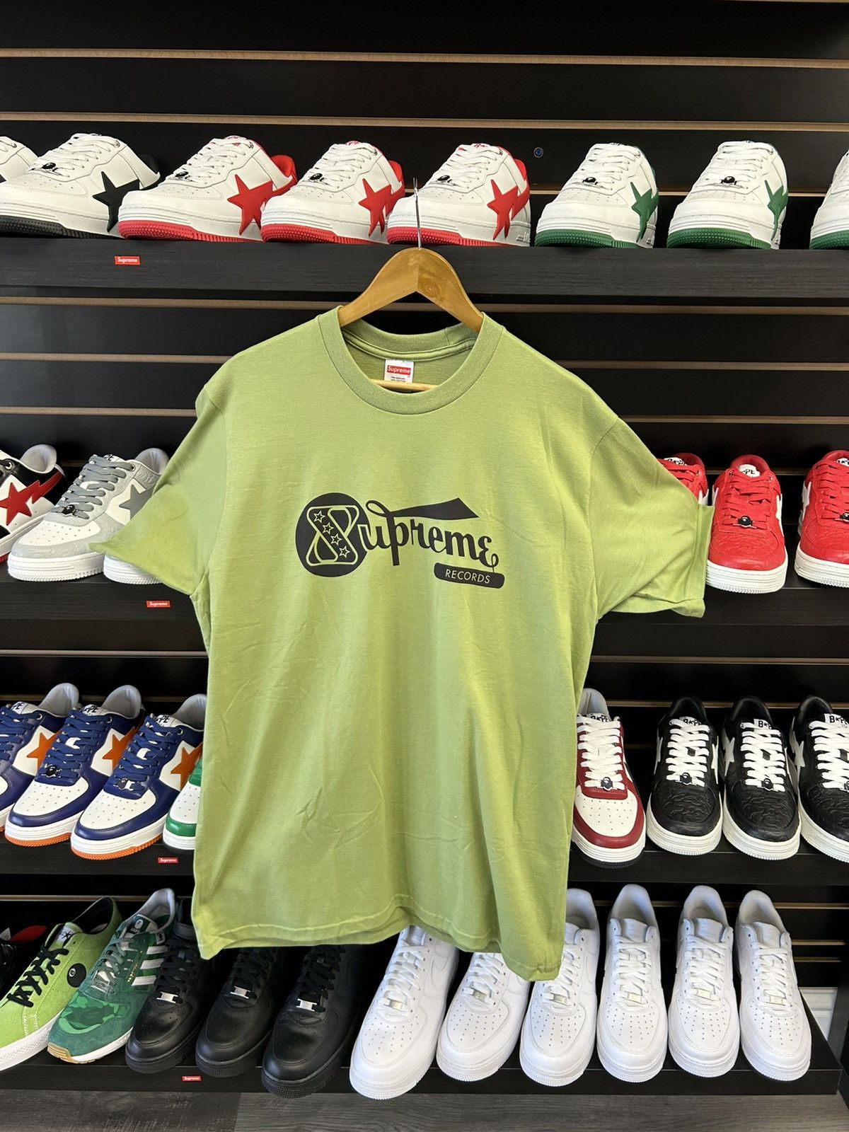 Supreme Supreme Records T-shirt Size US L / EU 52-54 / 3 - 1 Thumbnail