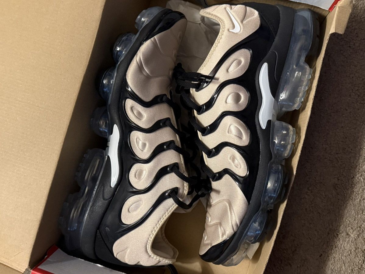 Nike Nike Vapormax Plus Size 12 NIB Size US 12 / EU 45 - 4 Thumbnail