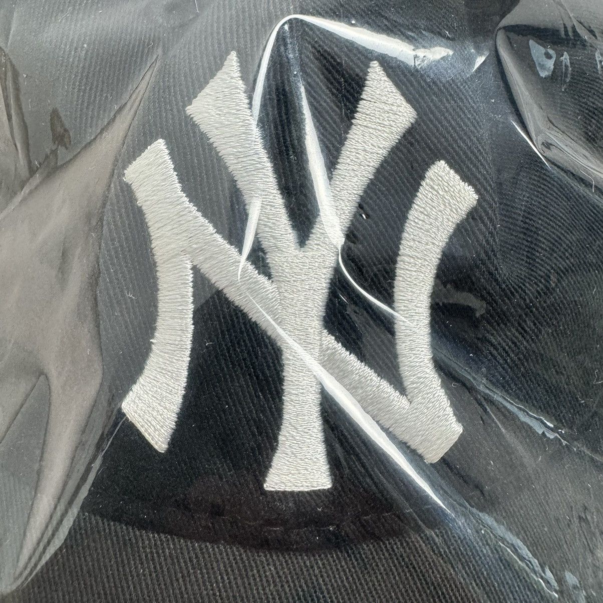 Aime Leon Dore × New Era Aimé Leon Dore ALD New York Yankees Black Ballpark Hat DS Size ONE SIZE - 7 Thumbnail