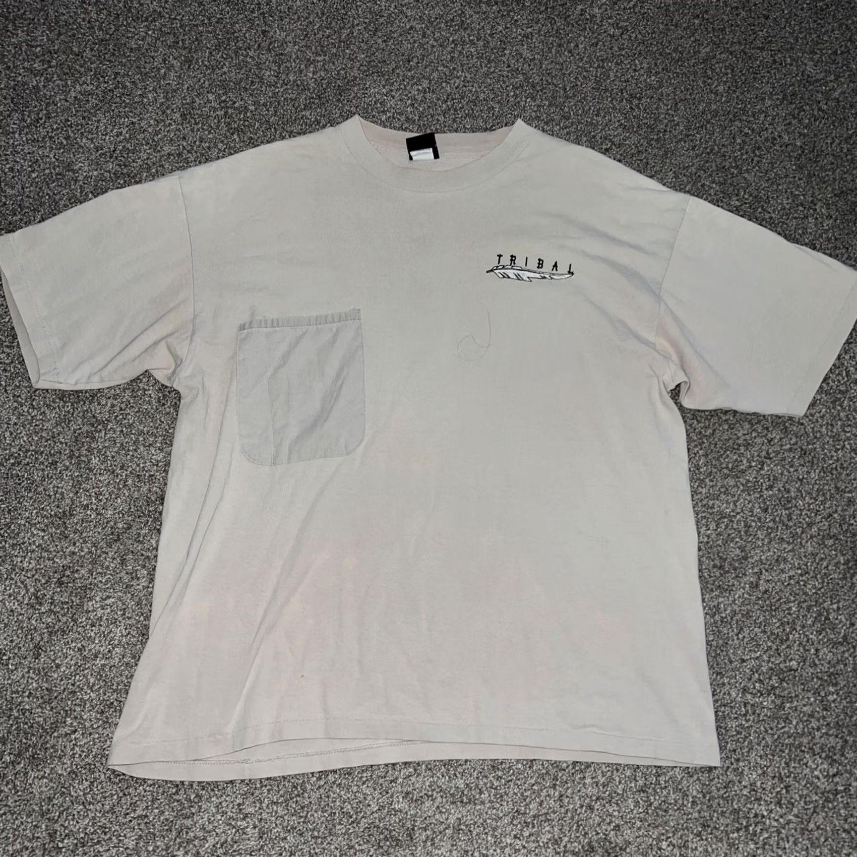 Vintage VINTAGE Diamond Dust Tribal T-Shirt Mens XL Beige Sturgis 1995 SINGLE STITCH USA Diamond Shirt Mens XL Beige Tribal 1995 Size US XL / EU 56 / 4 - 2 Thumbnail