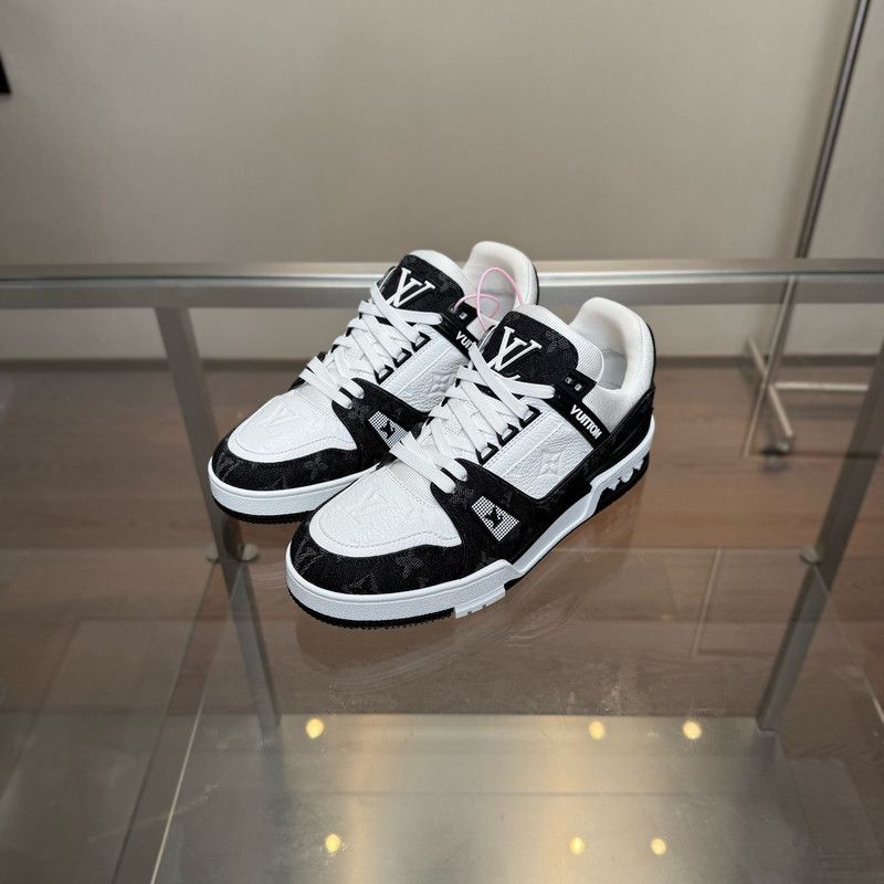 Louis Vuitton Louis Vuitton Panda Print Low-top Sneakers 0079 Size US 7 / EU 40 - 1 Thumbnail
