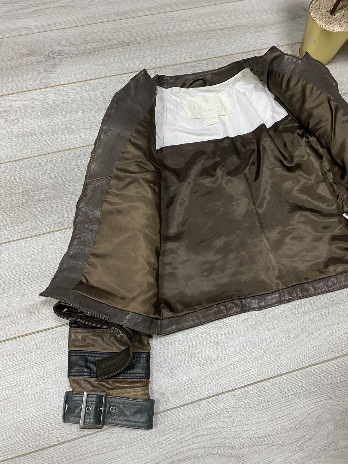 H&M × Maison Margiela Maison Martin Margiela x H&M belt jacket vintage leather Size US S / EU 44-46 / 1 - 10 Thumbnail