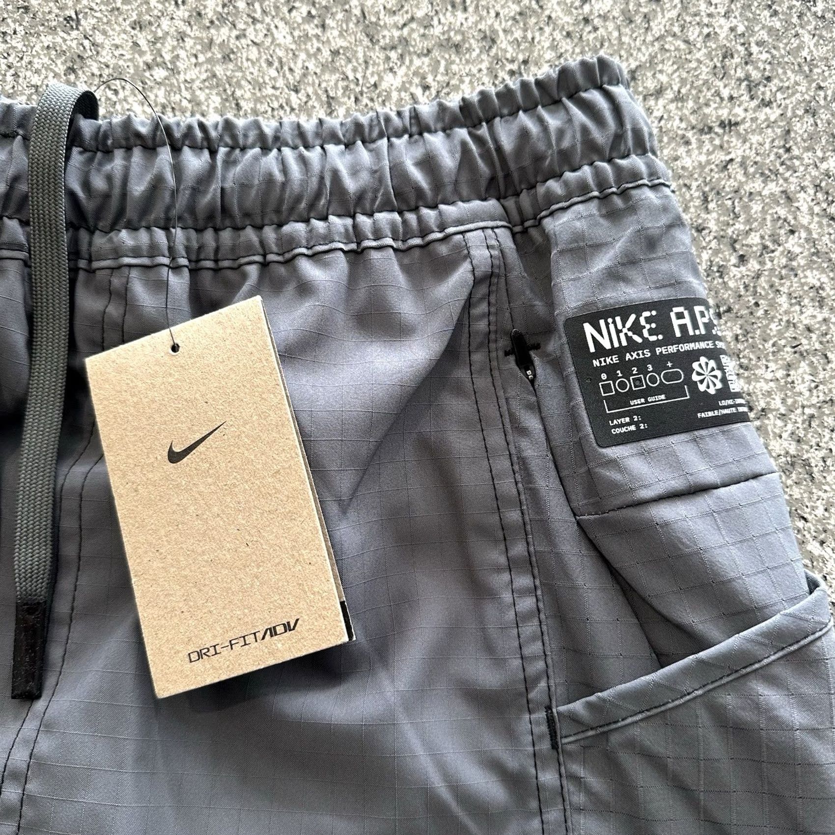 Nike Nike Dri-FIT ADV A.P.S. 6" Training Shorts Mens XL Grey Size US 36 / EU 52 - 3 Thumbnail