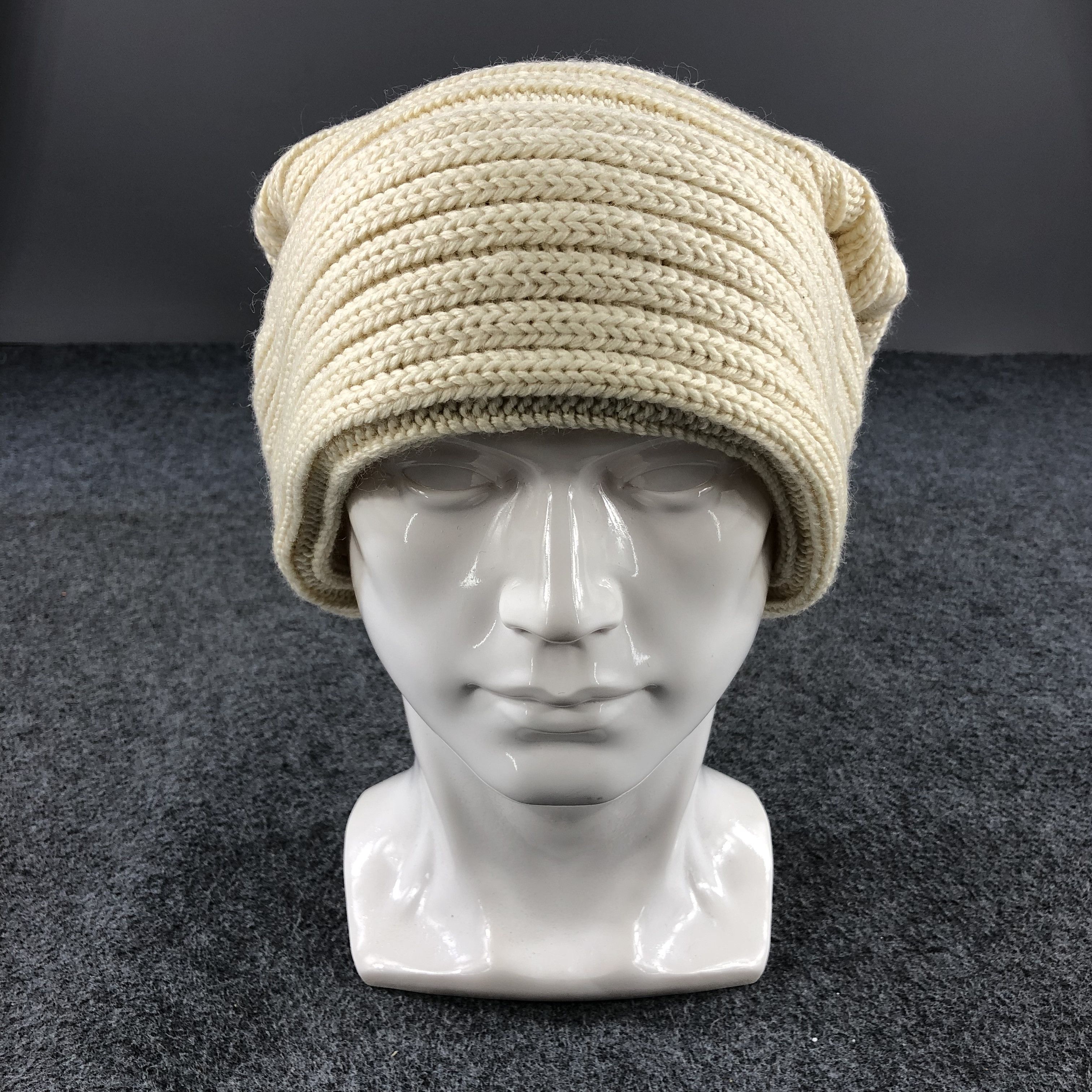 Uniqlo Unknown Uniqlo Wool Beanie Snowcap Snow Hat B363 Size ONE SIZE - 2 Thumbnail