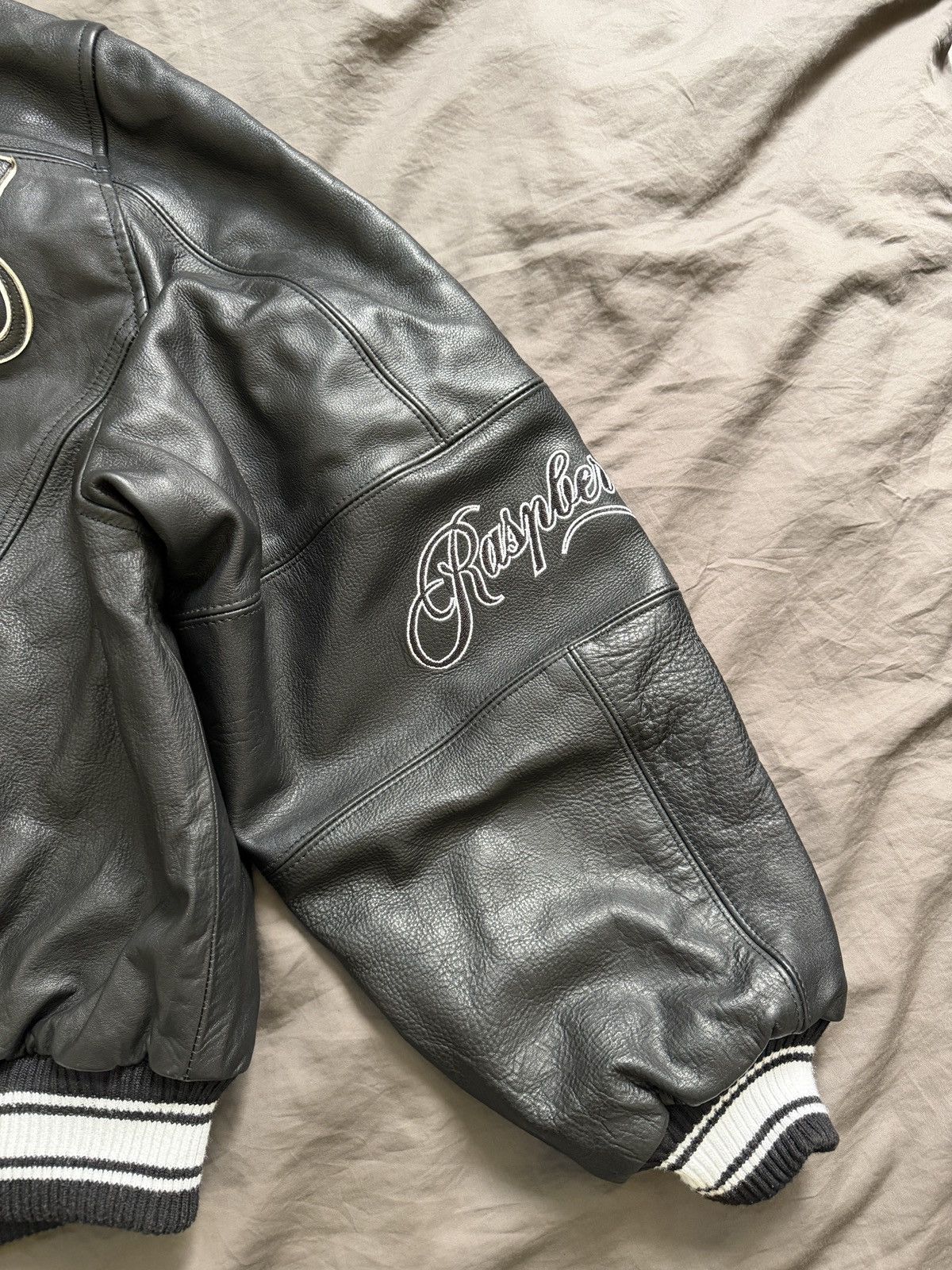 The GV Gallery Raspberry hills leather jacket Size US S / EU 44-46 / 1 - 6 Thumbnail