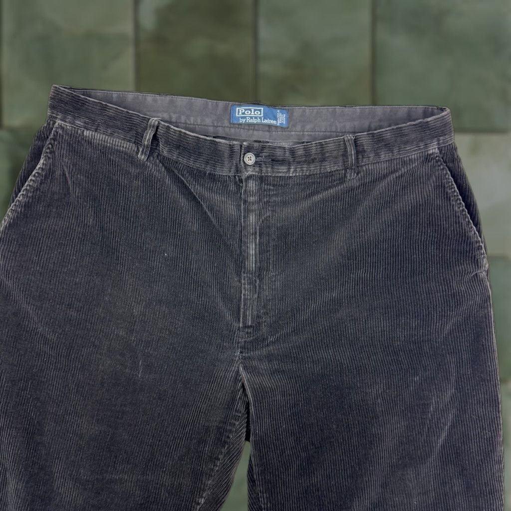 Polo Ralph Lauren VINTAGE Polo Ralph Lauren Corduroy Pants Mens Adult 38x32 Black 90s Polo Ralph Lauren Corduroy Pants Men's 90s Vintage Size US M / EU 48-50 / 2 - 1 Thumbnail