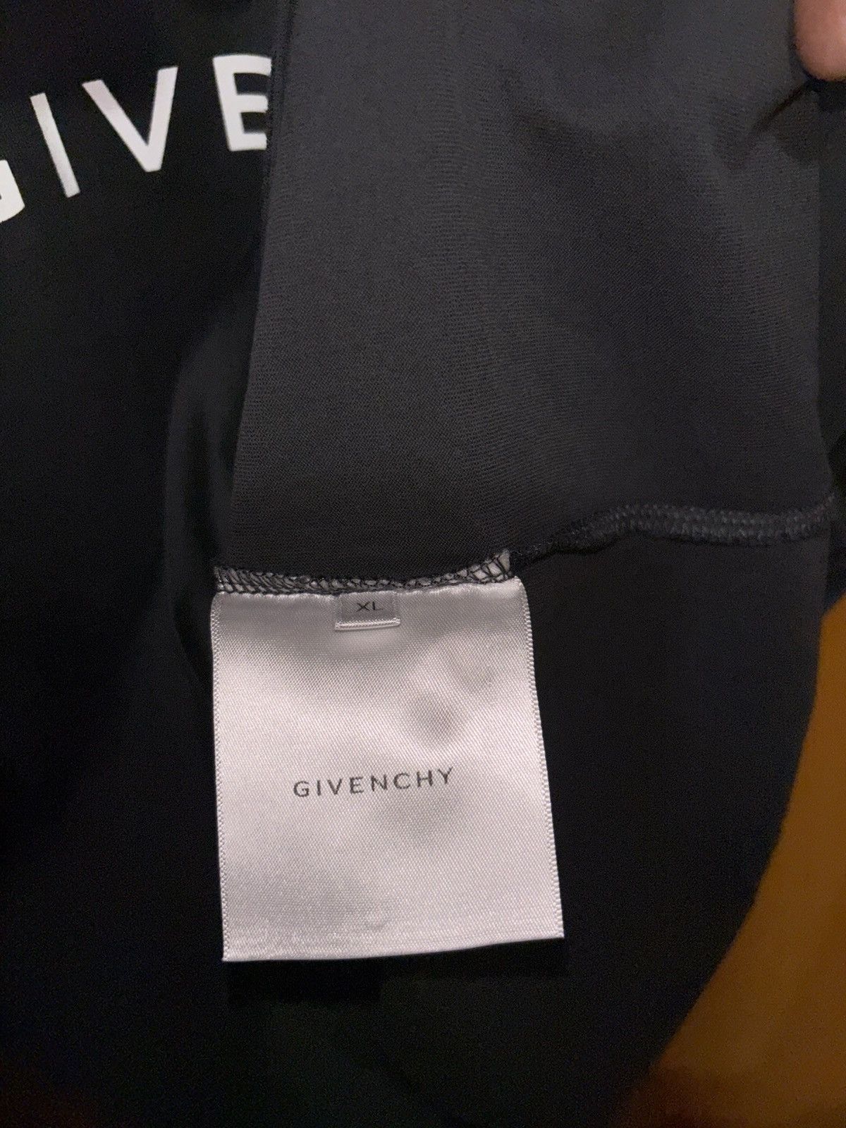 Givenchy GIVENCHY SLIM FIT REVERSE PRINT T-SHIRT - CHARCOAL Size US XL / EU 56 / 4 - 6 Thumbnail