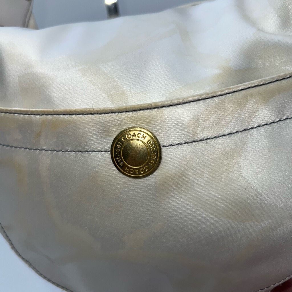 Coach Coach Vintage Ivory on White Signature Hobo Bag Size ONE SIZE - 5 Thumbnail