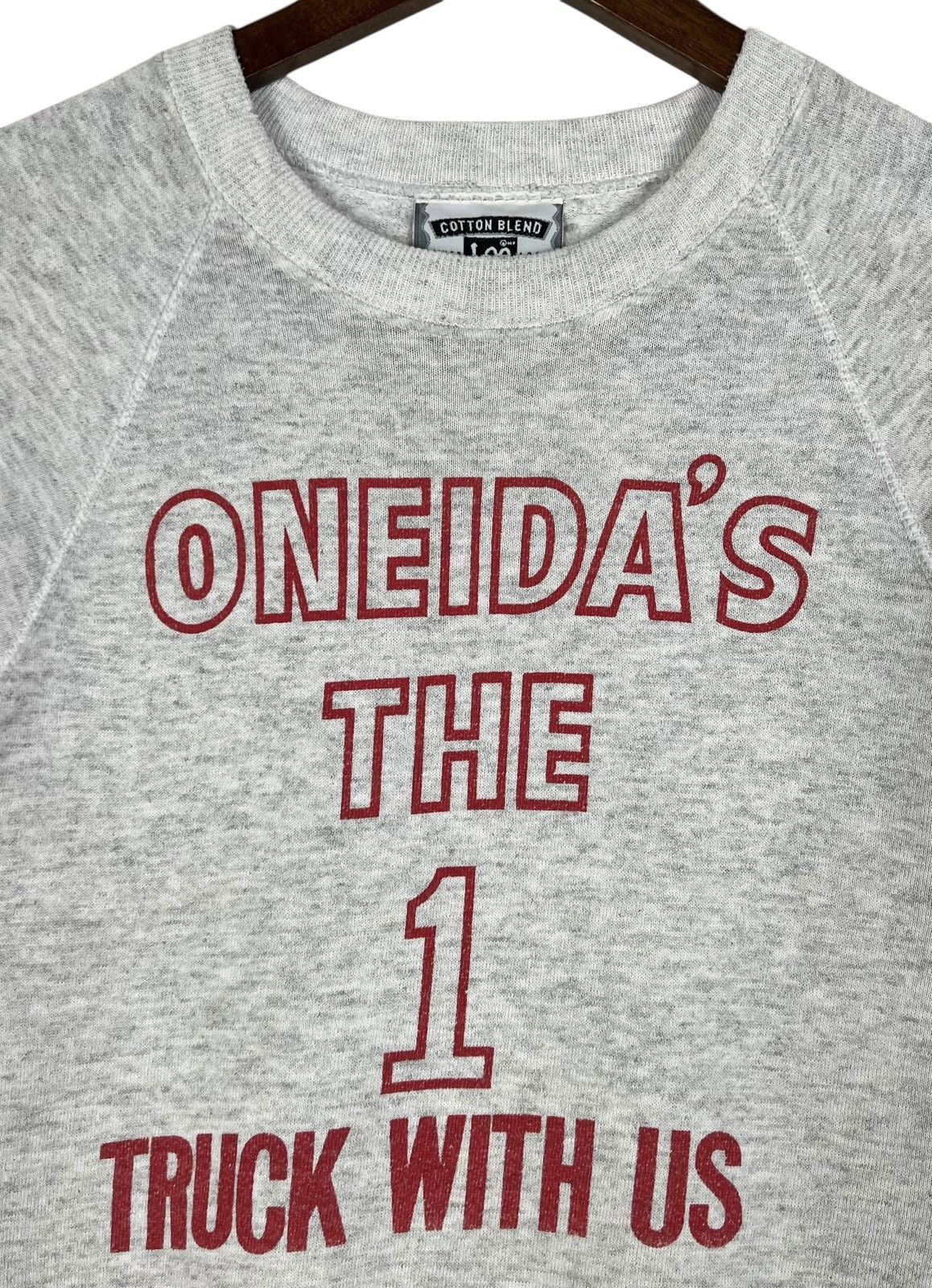 Vintage 80s Vintage Distressed Oneida Motor Truck Company Sweatshirt Size US M / EU 48-50 / 2 - 4 Thumbnail