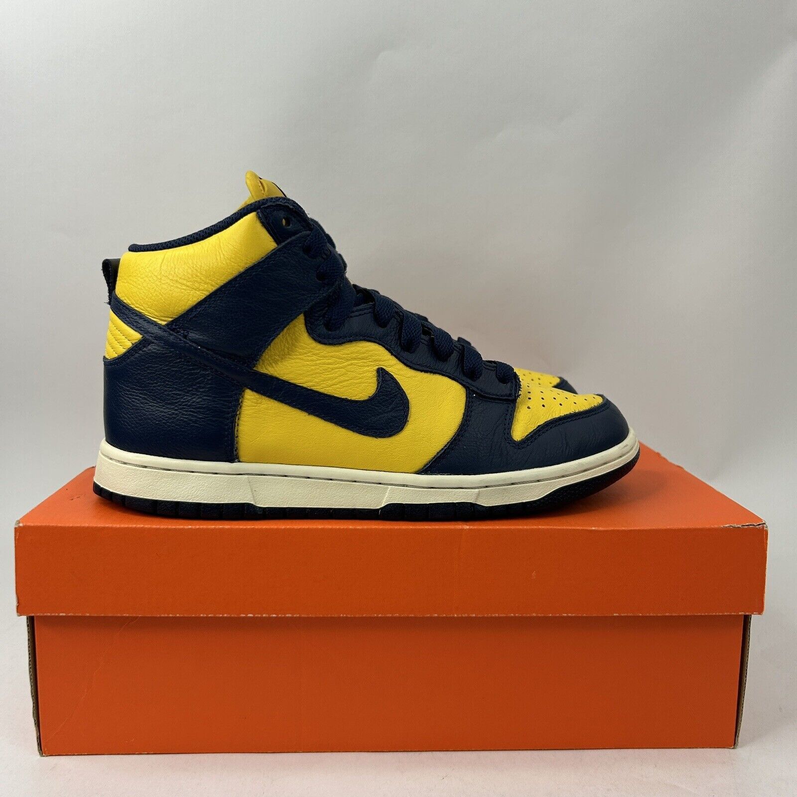 Nike Nike Dunk High Retro “Michigan” 2016 Size US 8 / EU 41 - 5 Thumbnail