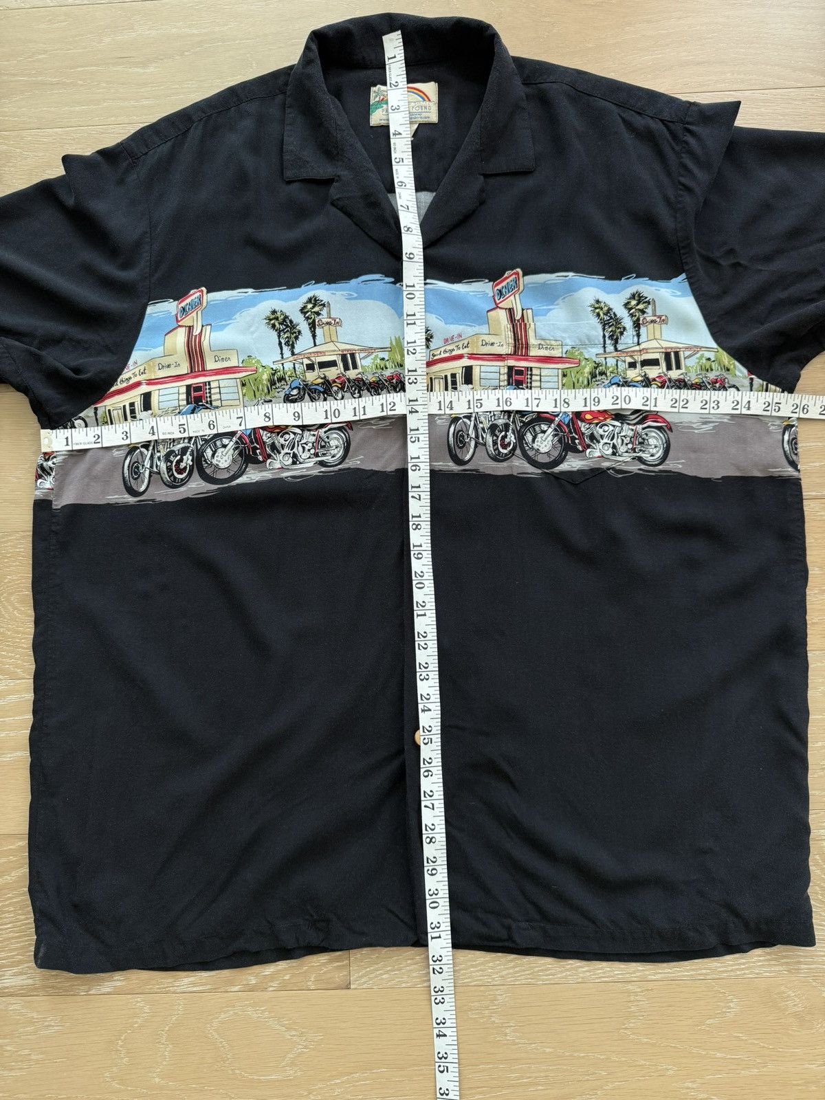 Paradise Found Retro Diner and Motorcycles Button Up Hawaiian Shirt Size US L / EU 52-54 / 3 - 6 Thumbnail