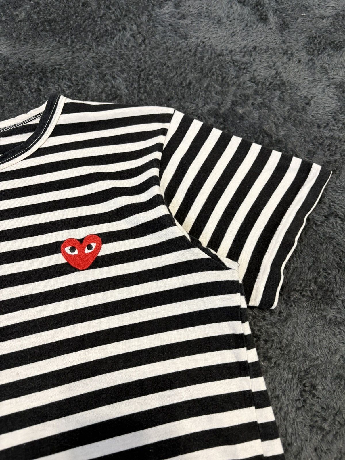 Comme des Garcons PLAY Comme Des Garcons PLAY Striped Tee Size US M / EU 48-50 / 2 - 3 Thumbnail