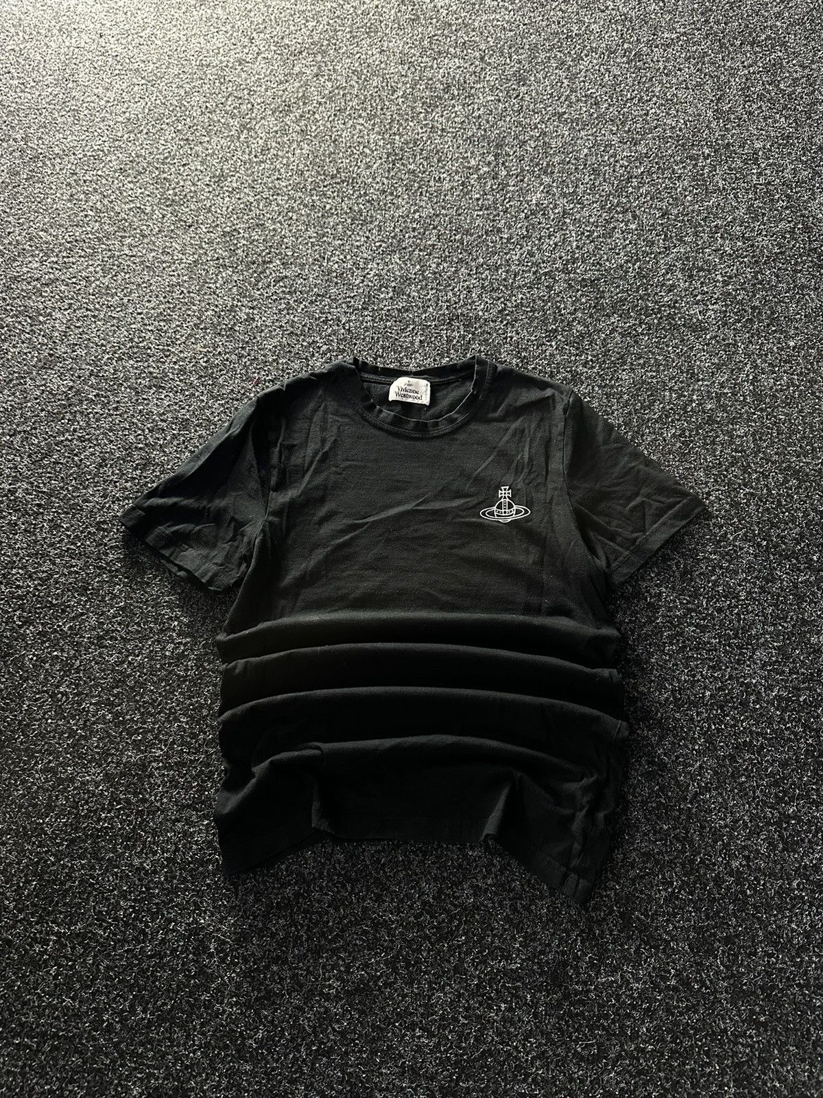 Vivienne Westwood 🚨RARE Vivienne Westwood embroidered Logo Orb T-shirt Size S Size US S / EU 44-46 / 1 - 1 Thumbnail