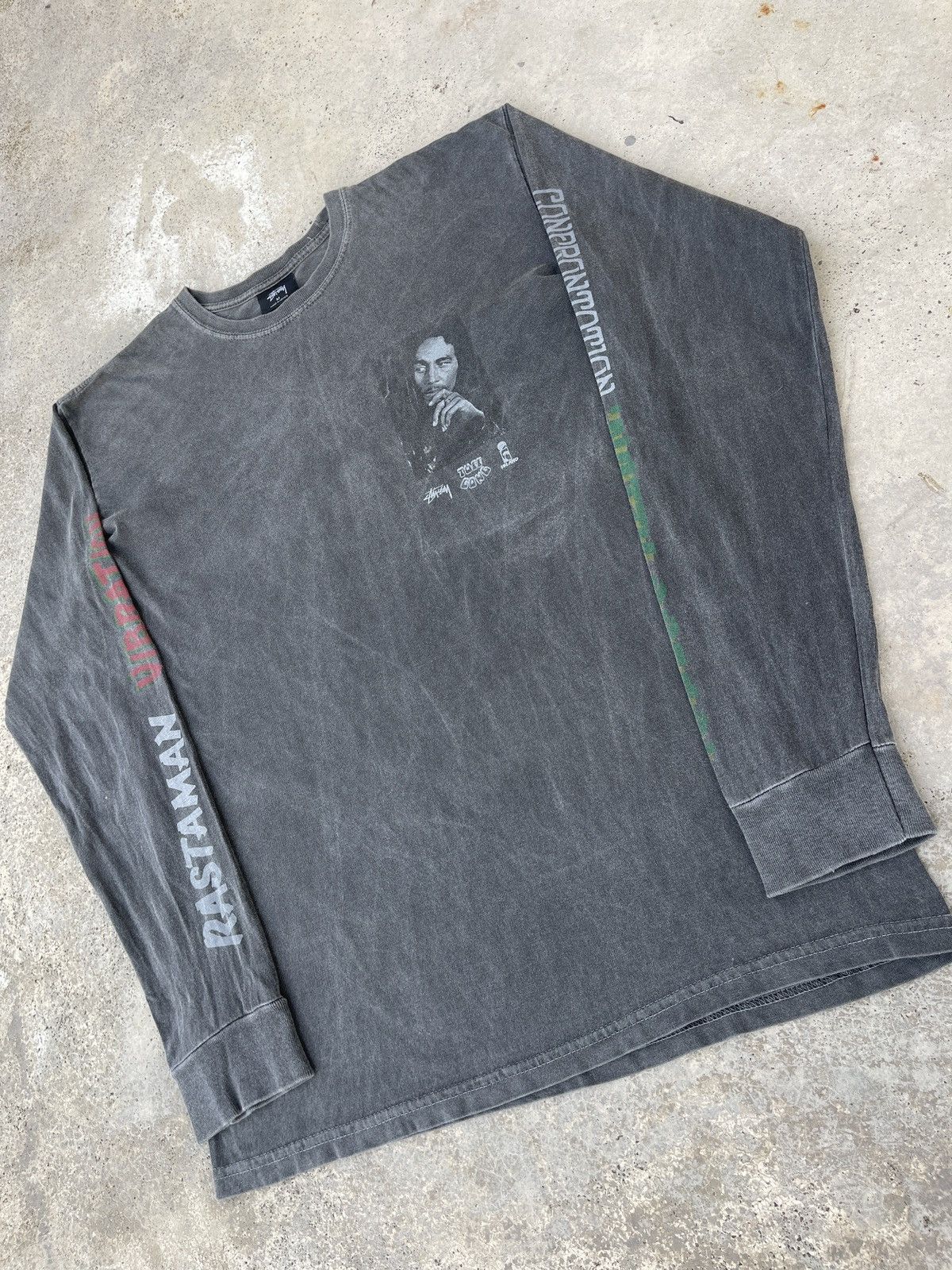 Bob Marley × Stussy × Vintage Vintage Stussy x Bob Marley Herbsman Pigment Collaboration Size US M / EU 48-50 / 2 - 2 Thumbnail