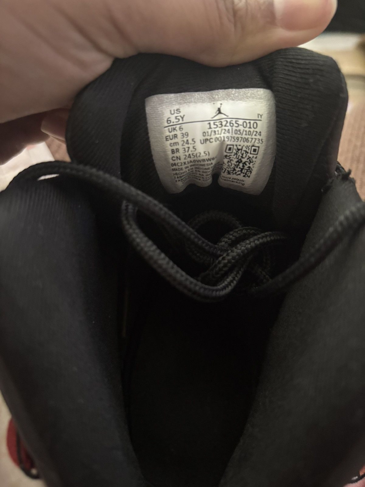 Jordan Brand Air Jordan 12 Retro Barons Size US 6.5 / EU 39-40 - 7 Thumbnail