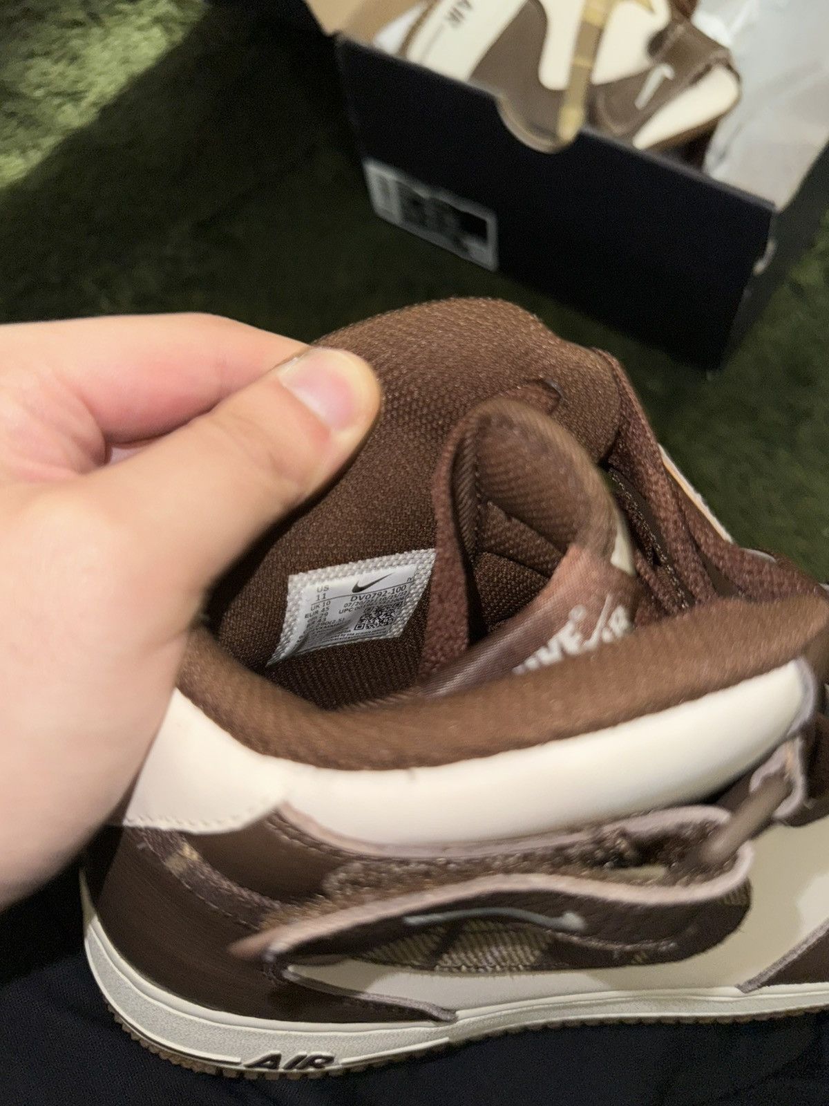 Nike [US 11] Nike Air Force 1 Mid ’07 LX Cacao Wow / Pale Size US 11 / EU 44 - 10 Thumbnail