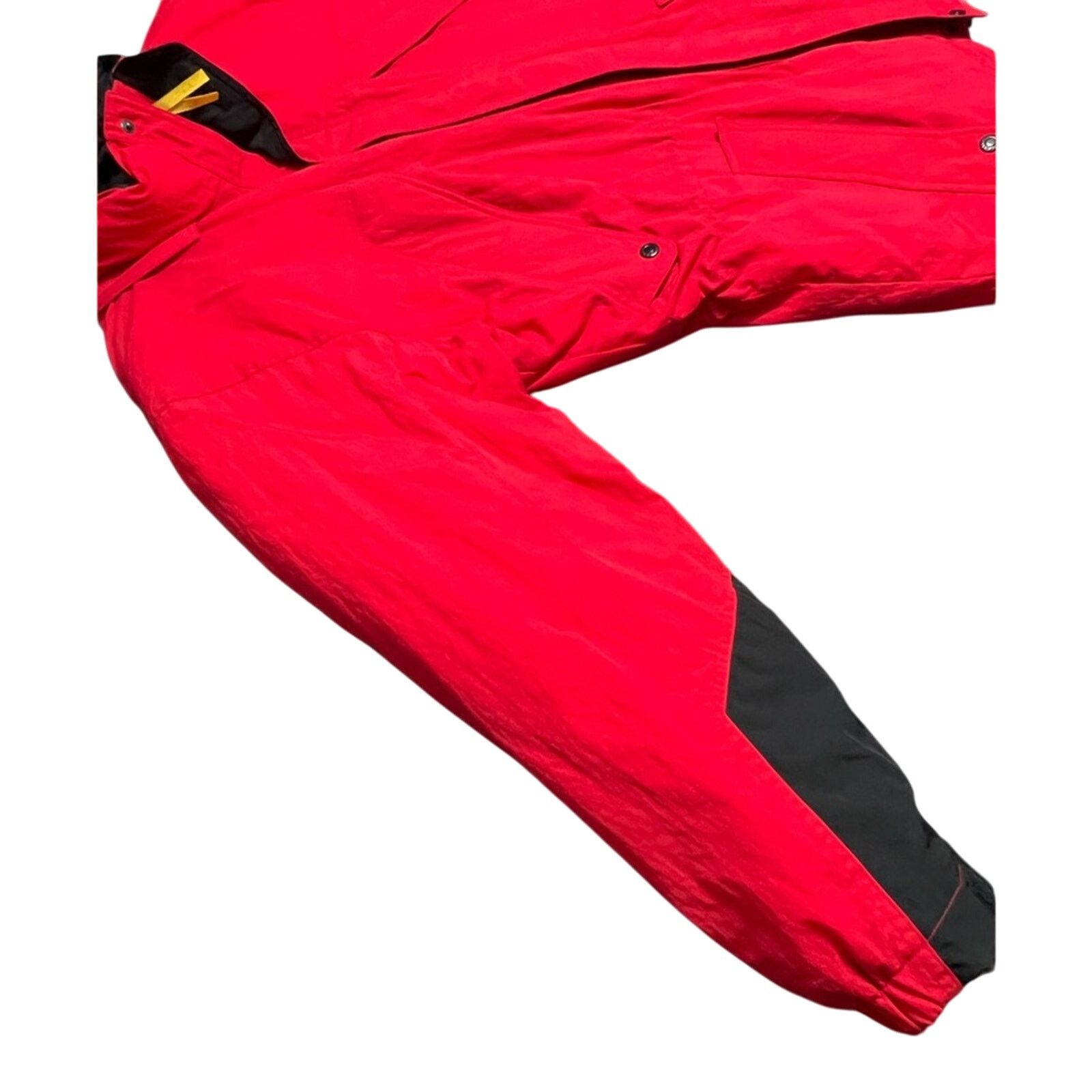 Marlboro Marlboro Red Down Parka Puffer Jacket Vintage 90s Size LARGE Size US L / EU 52-54 / 3 - 6 Thumbnail