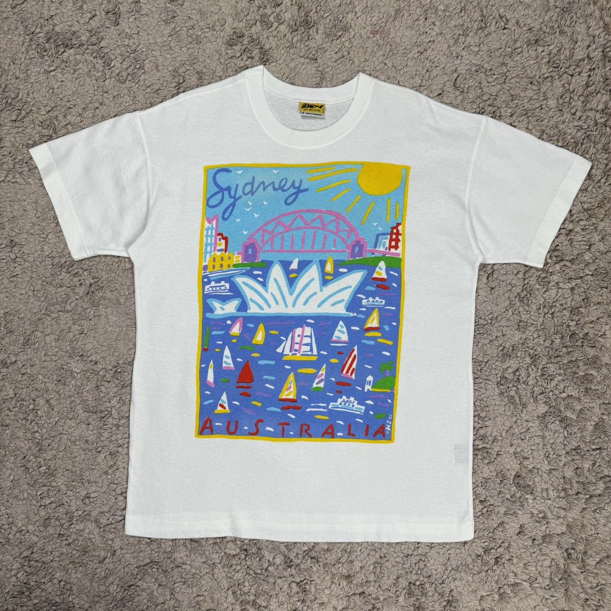 Vintage Vintage Art by Ken Done Sydney Graphic T-shirt Size US S / EU 44-46 / 1 - 1 Thumbnail