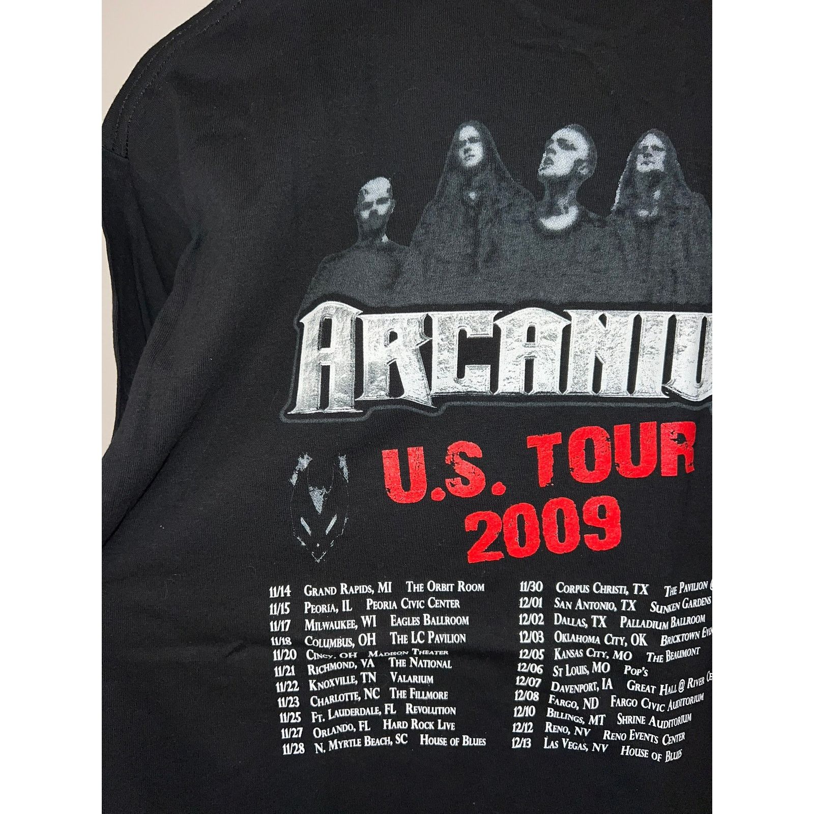 Gildan 2009 US Tour Arcanium Metal Concert Black Shirt Tee 2000s M Size US M / EU 48-50 / 2 - 7 Thumbnail