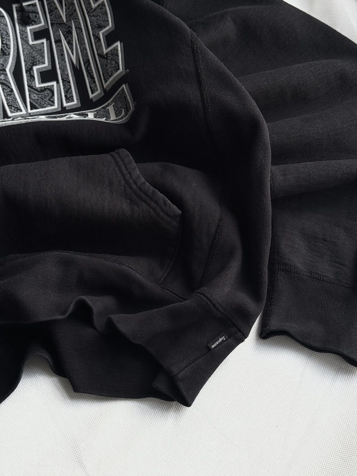 Supreme Supreme Hoodie Paisley Black Fuck Em All Logo Size US XL / EU 56 / 4 - 16 Thumbnail
