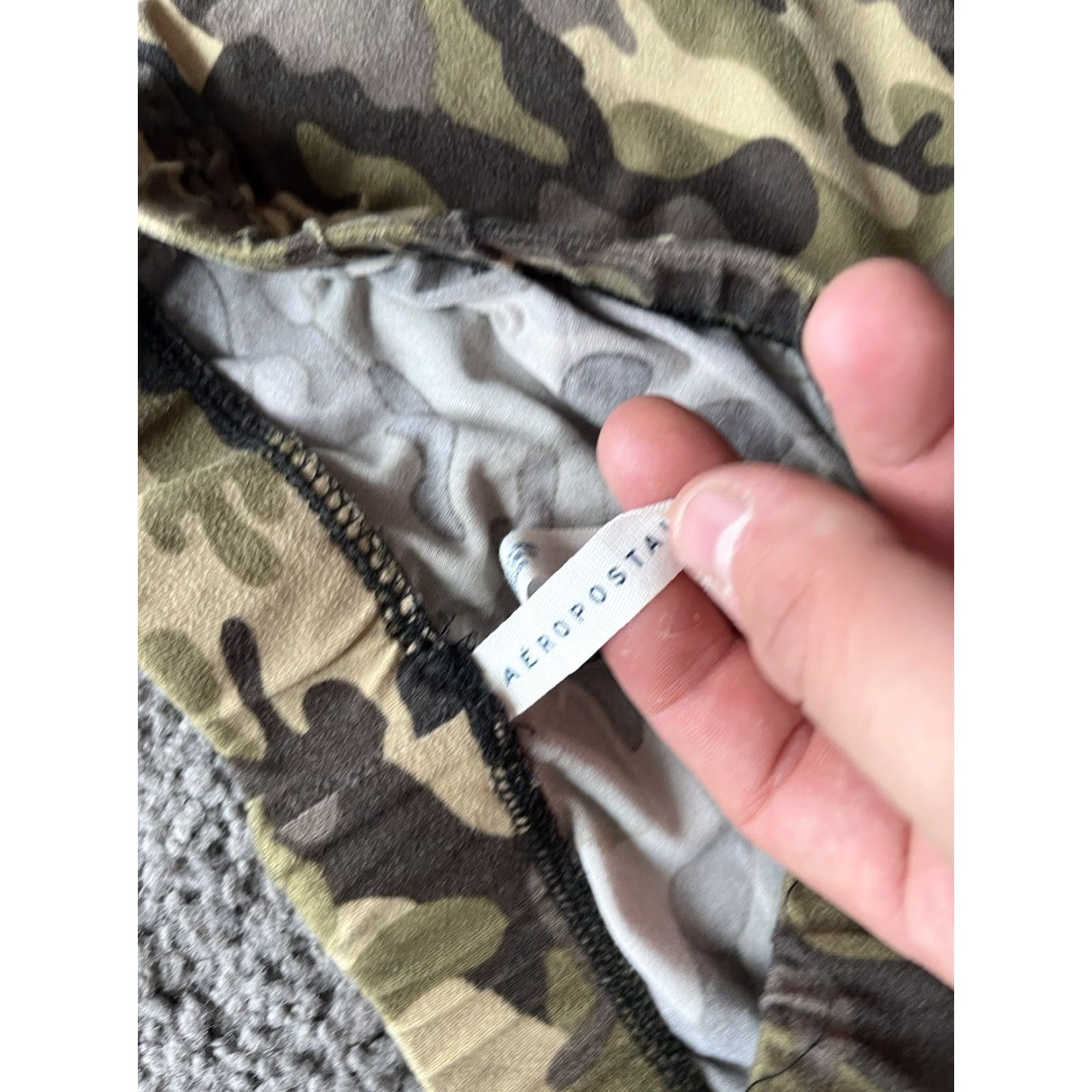 Vintage Aéropostale Leggings Small Khaki Camouflage Size 28" / US 6 / IT 42 - 6 Thumbnail