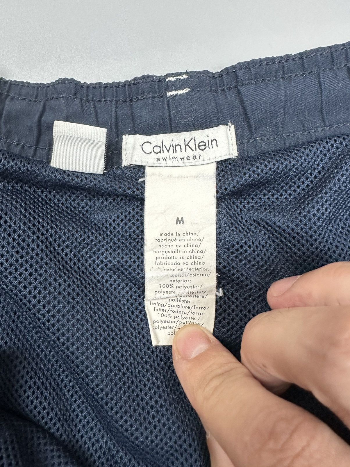 Calvin Klein Calvin Klein Blue Stripe Logo Swim Shorts Size US 32 / EU 48 - 6 Thumbnail