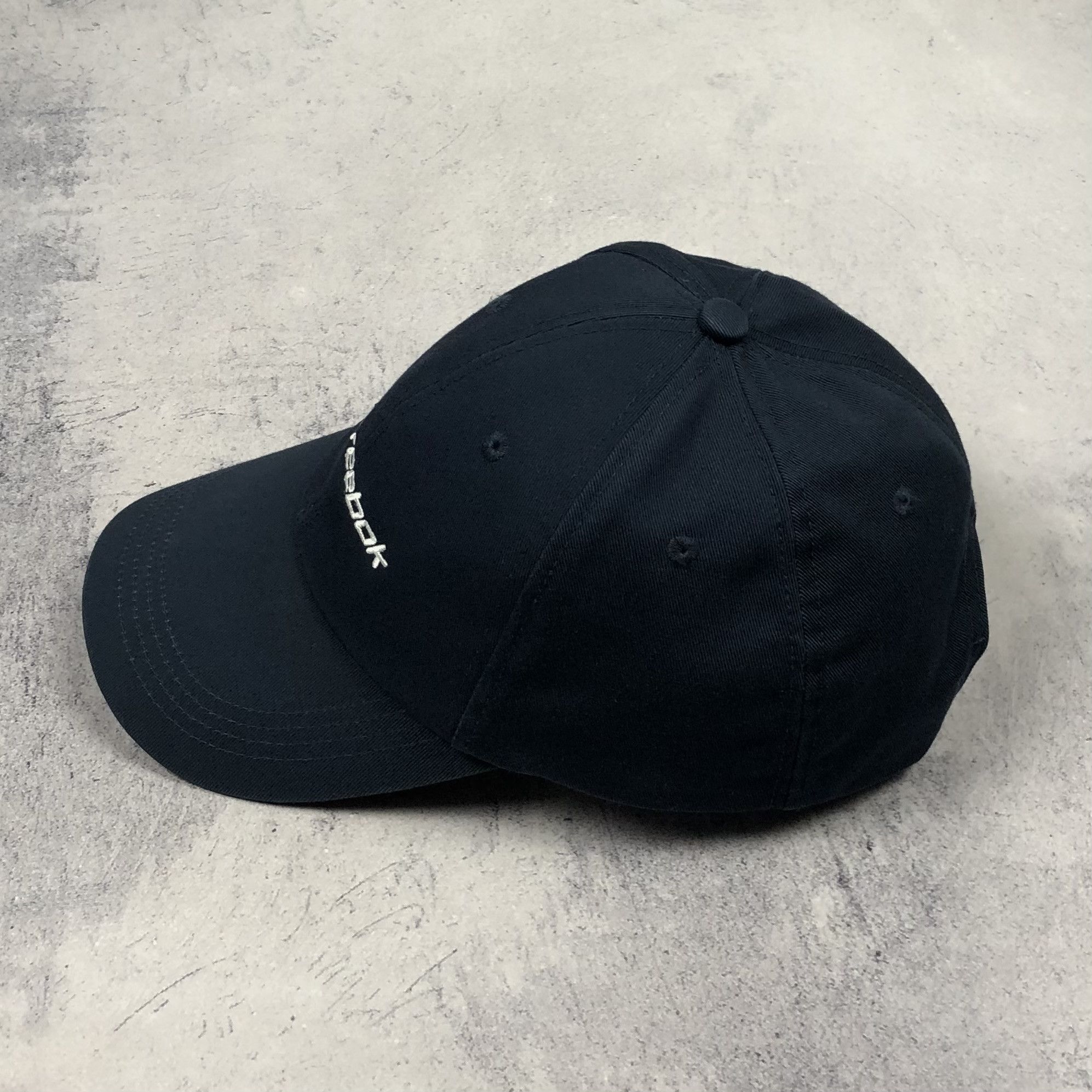 Reebok Vintage Reebok Navy Cap Size ONE SIZE - 4 Thumbnail