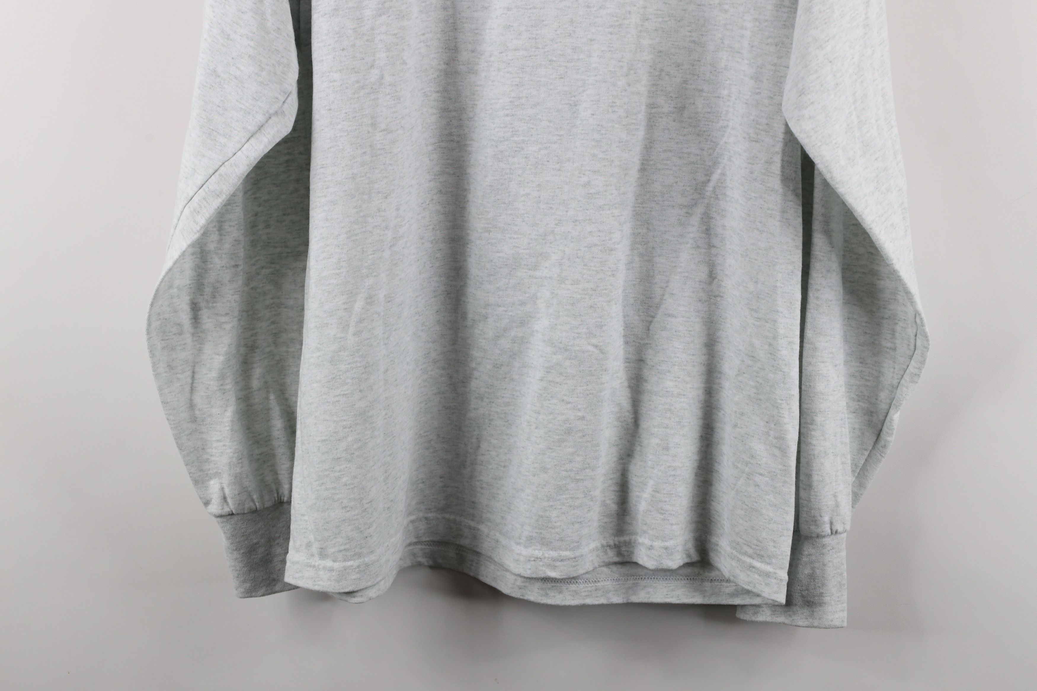 Vintage Vintage 90s Streetwear Long Sleeve T-Shirt Heather Gray USA Size US L / EU 52-54 / 3 - 7 Thumbnail