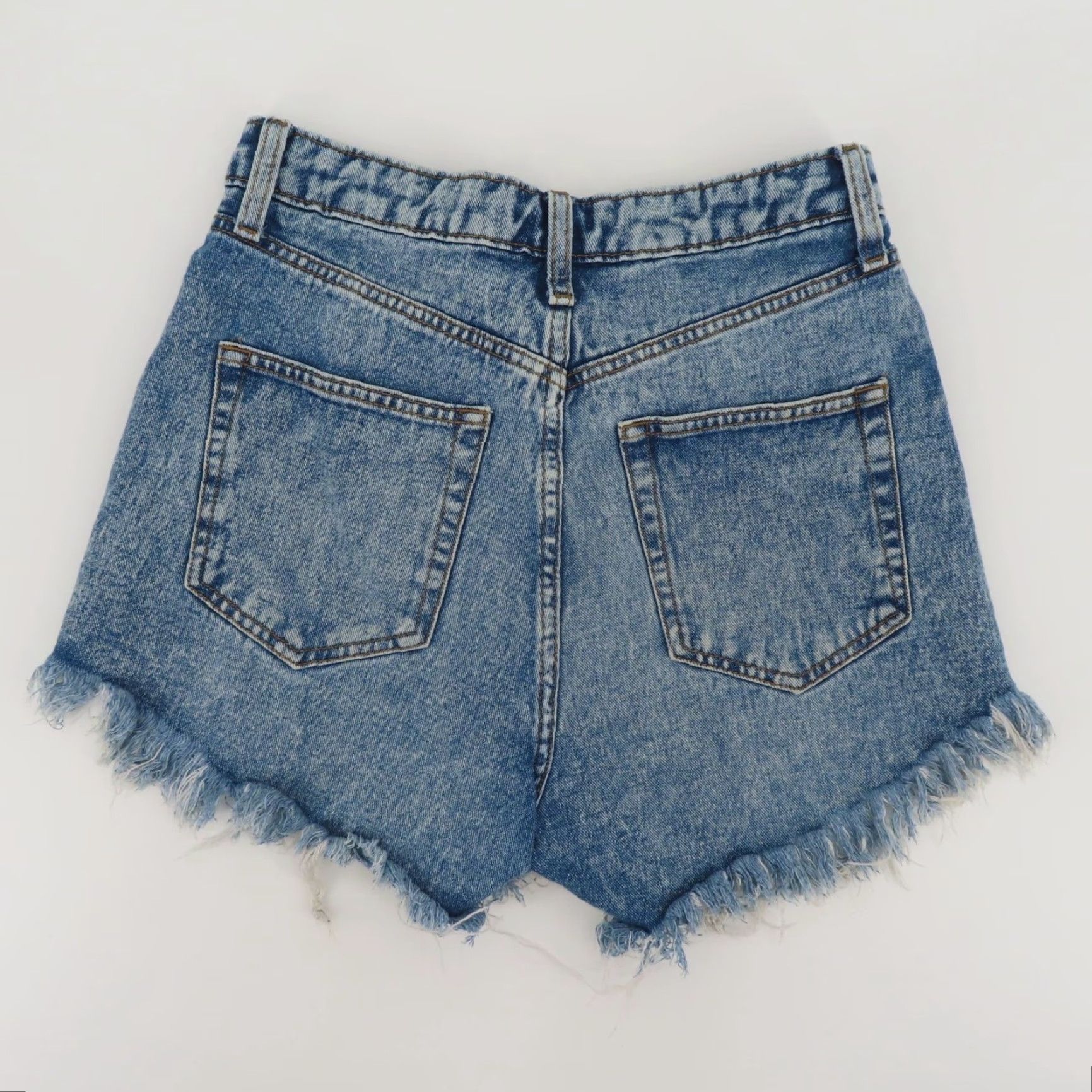Vintage Wild Fable Women Highest Rise Shorts Blue Denim Button Cut-Off 2 5-Pocket Design Distressed Size 26" / US 2 / IT 38 - 6 Thumbnail