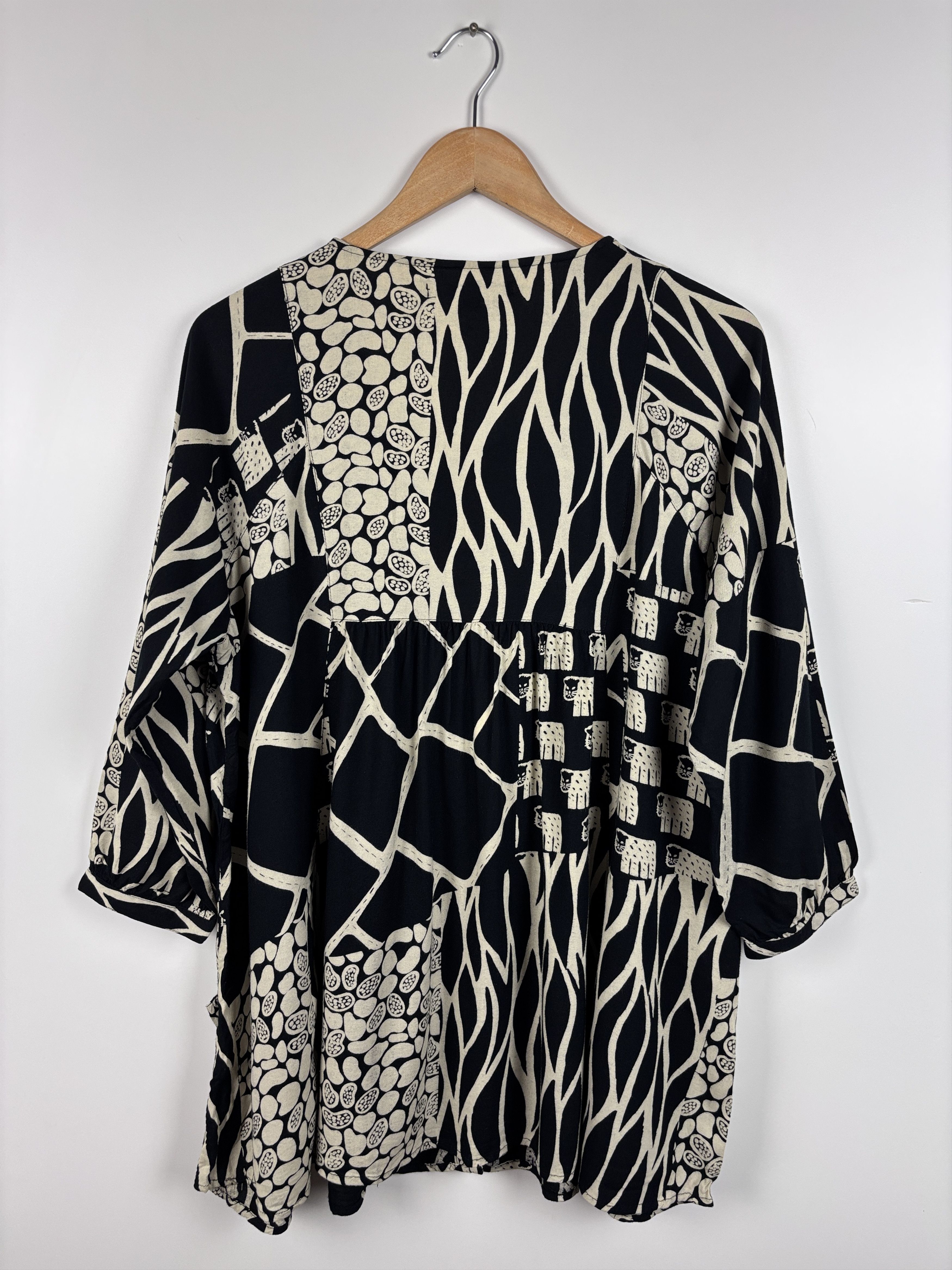 Gudrun Sjoden Gudrun Sjoden Animal Print Button Shirt Tunic Black Beige M Size M / US 6-8 / IT 42-44 - 7 Thumbnail
