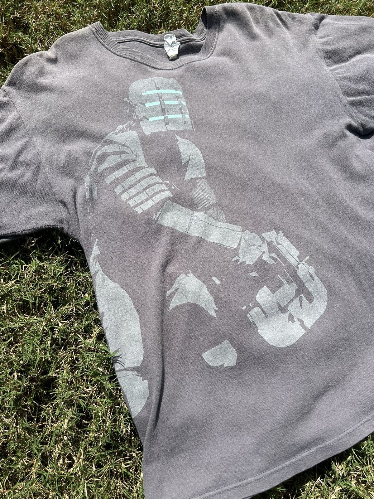 Anvil Super Rare 2009 Dead Space Horror Video Game Promo Tee Size US L / EU 52-54 / 3 - 2 Thumbnail