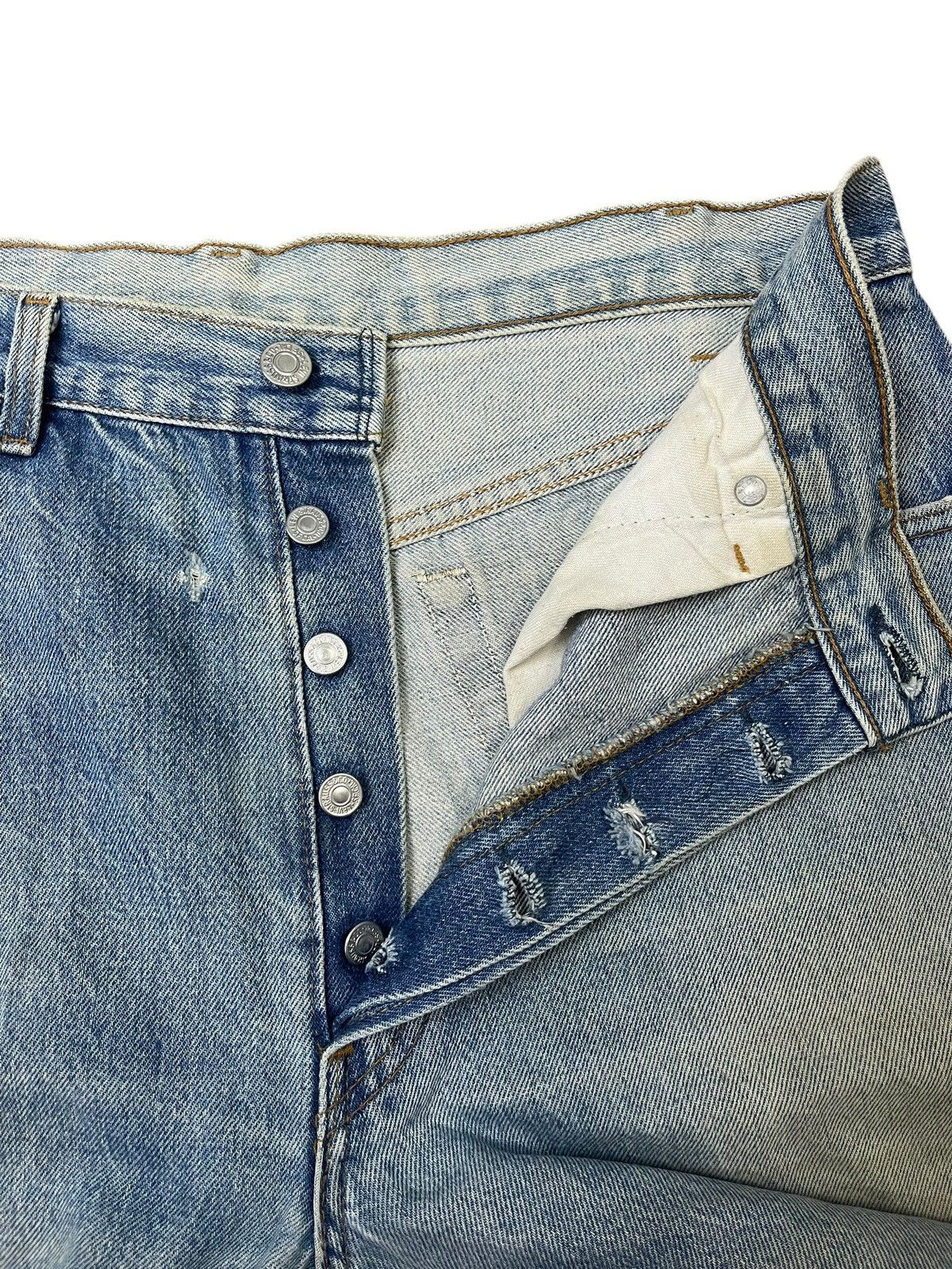 Levi's Vintage Levi’s 501 Distressed Jeans Straight Cut Size US 36 / EU 52 - 12 Thumbnail