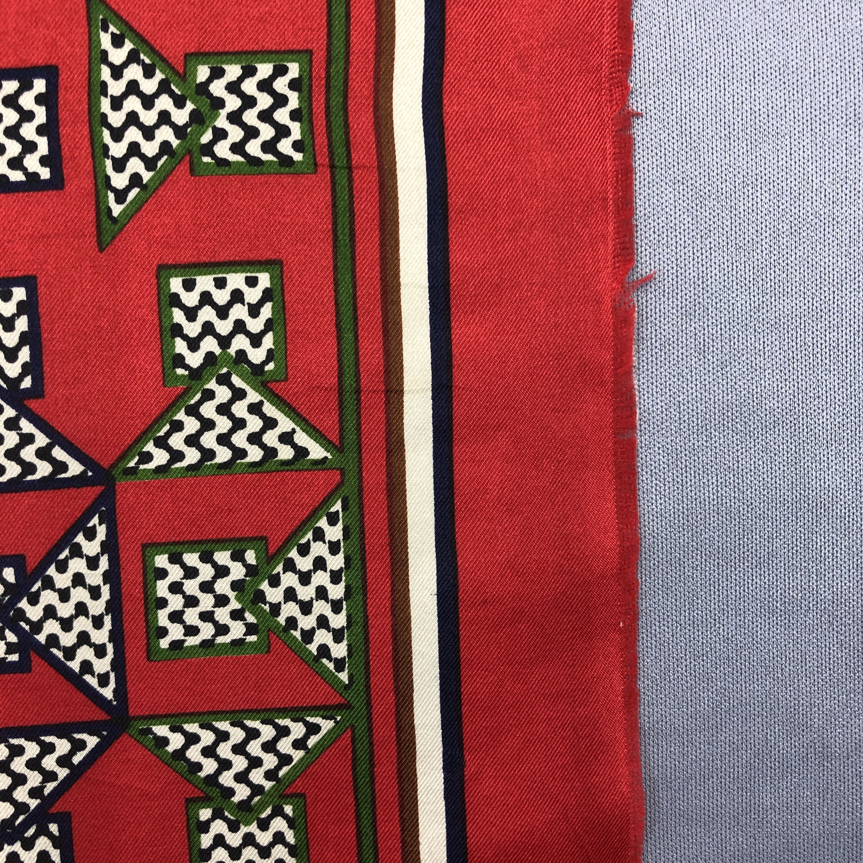 Japanese Brand Vintage Luxury SILK Scarf Twill Stole Wraps Scarves Size ONE SIZE - 7 Thumbnail