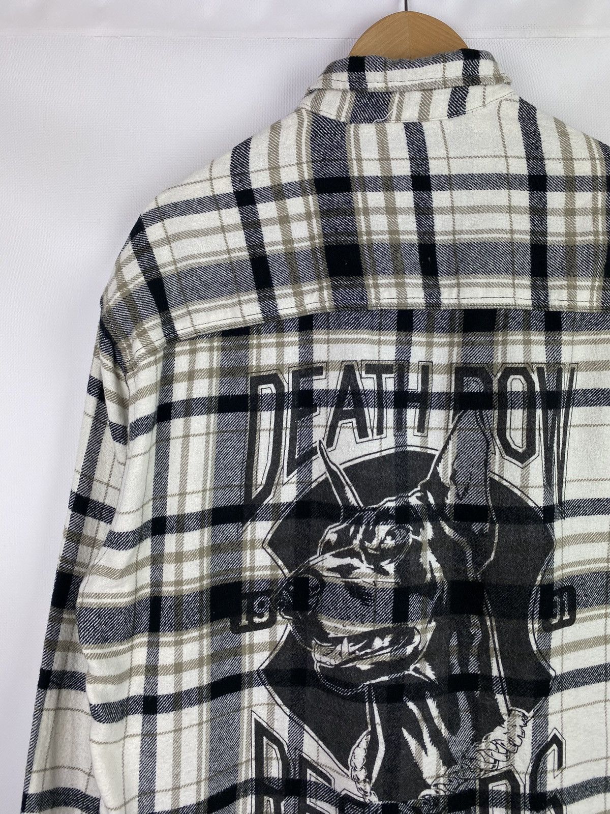 Death Row Records Death Row Records men’s flannel long sleeve shirt size M Size US M / EU 48-50 / 2 - 19 Thumbnail