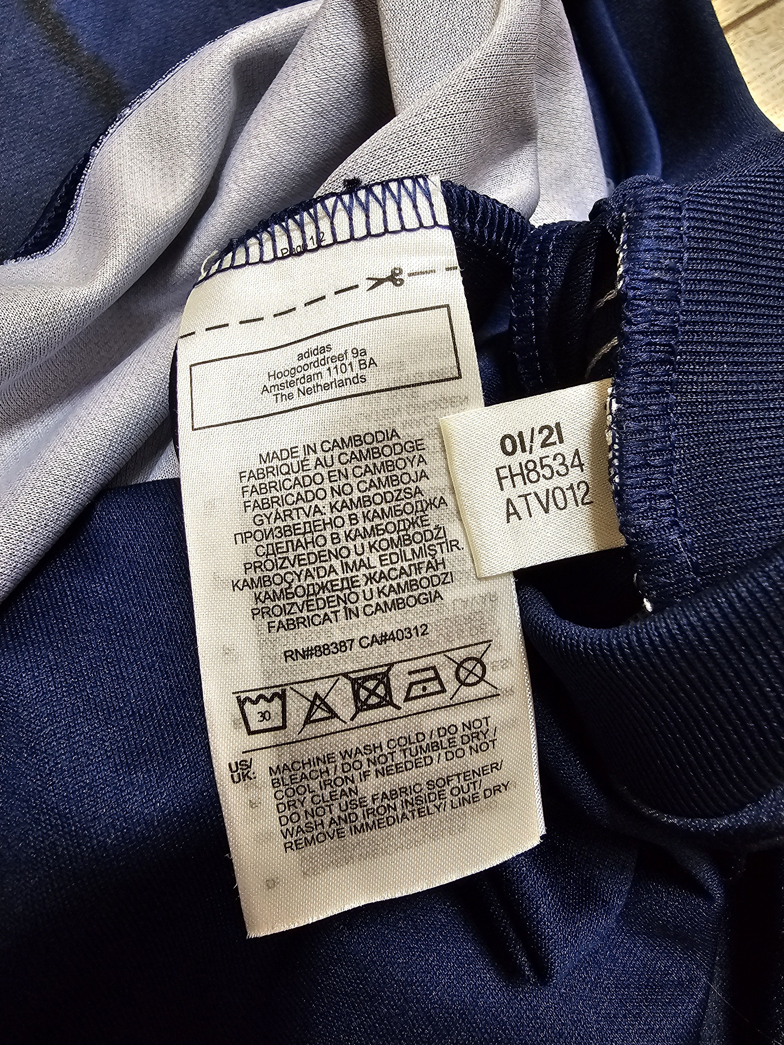 Adidas SCOTLAND 2020 2022 HOME FOOTBALL SHIRT SOCCER JERSEY Size US M / EU 48-50 / 2 - 7 Thumbnail
