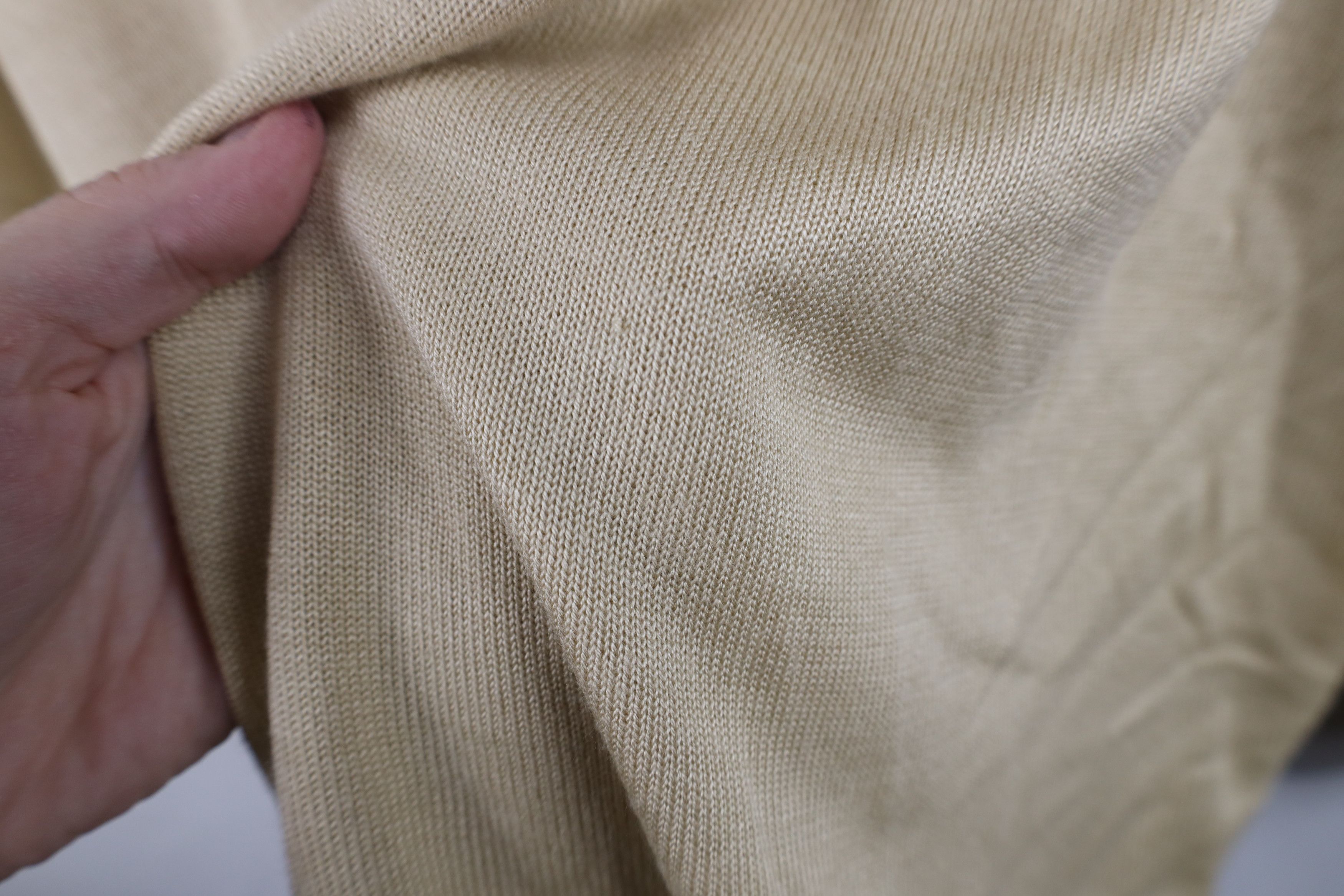 Eddie Bauer Vintage 90s Eddie Bauer Cotton Knit V-Neck Sweater Gold Size US XL / EU 56 / 4 - 5 Thumbnail